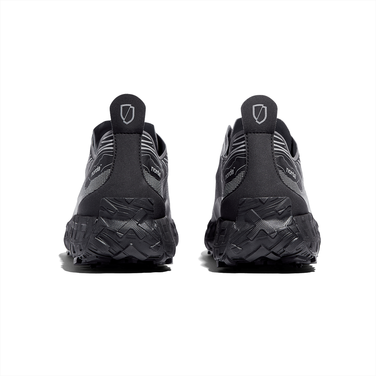Norda 001 G+ Spike Black
