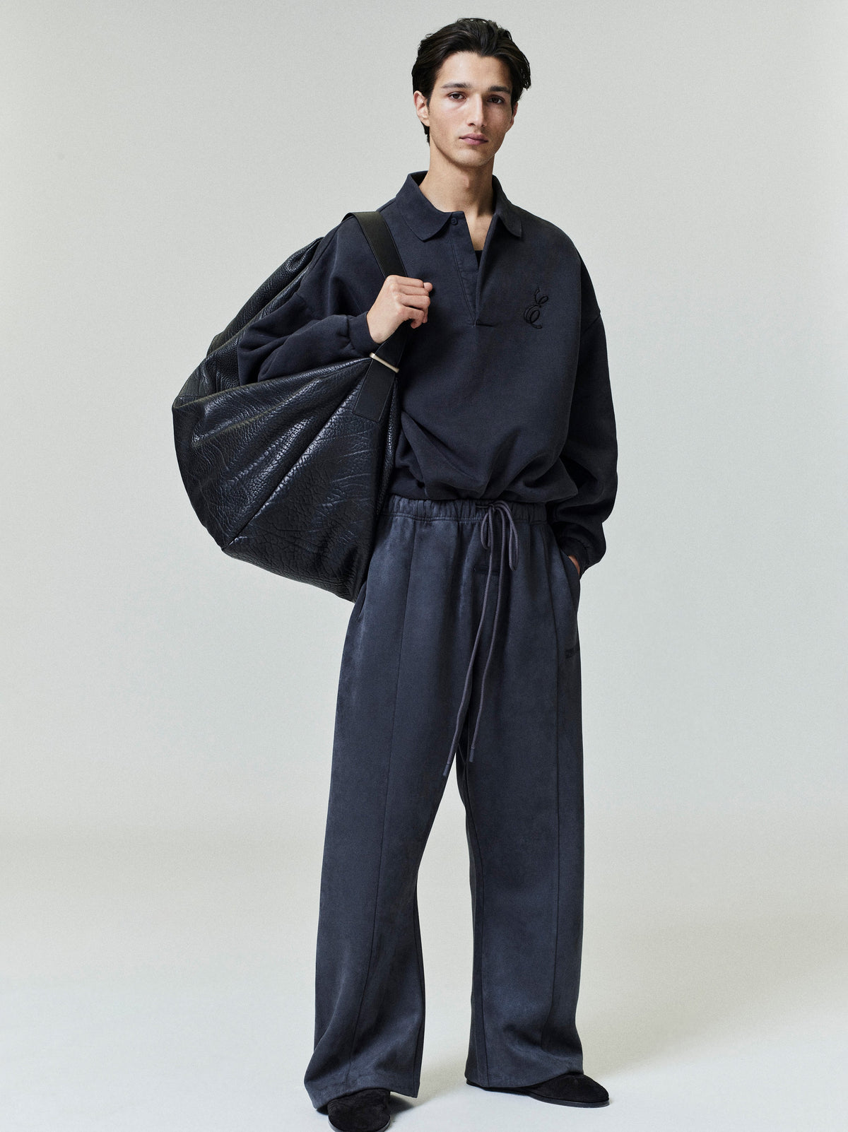 Essentials Suede Fleece Flare Sweatpant Iron Grey