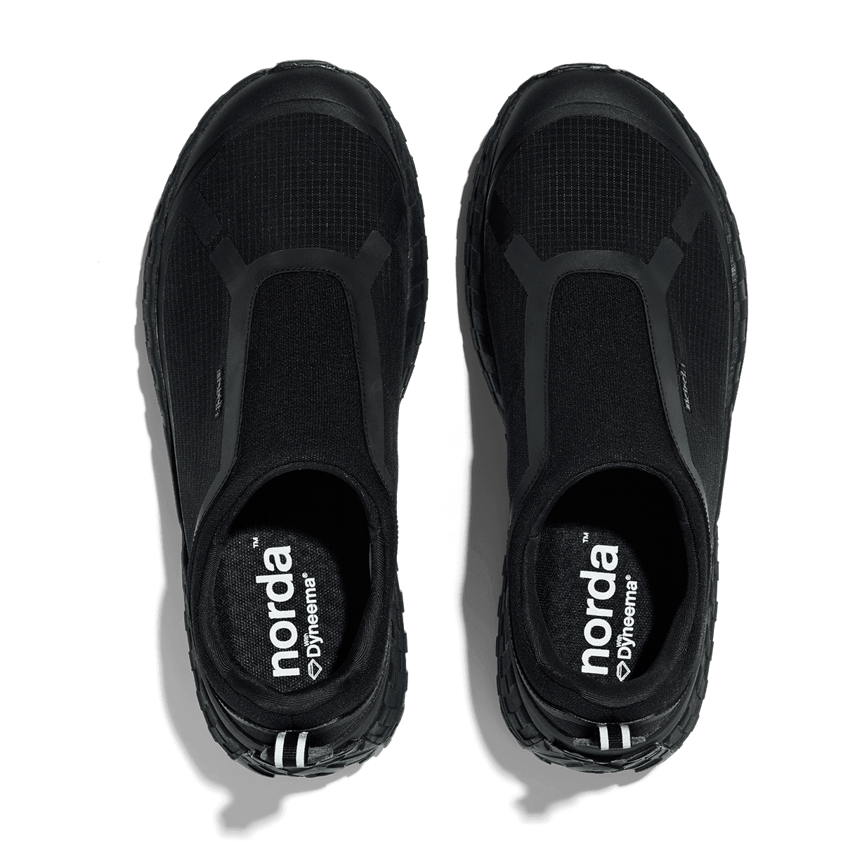 Norda 003 Pitch Black Womens