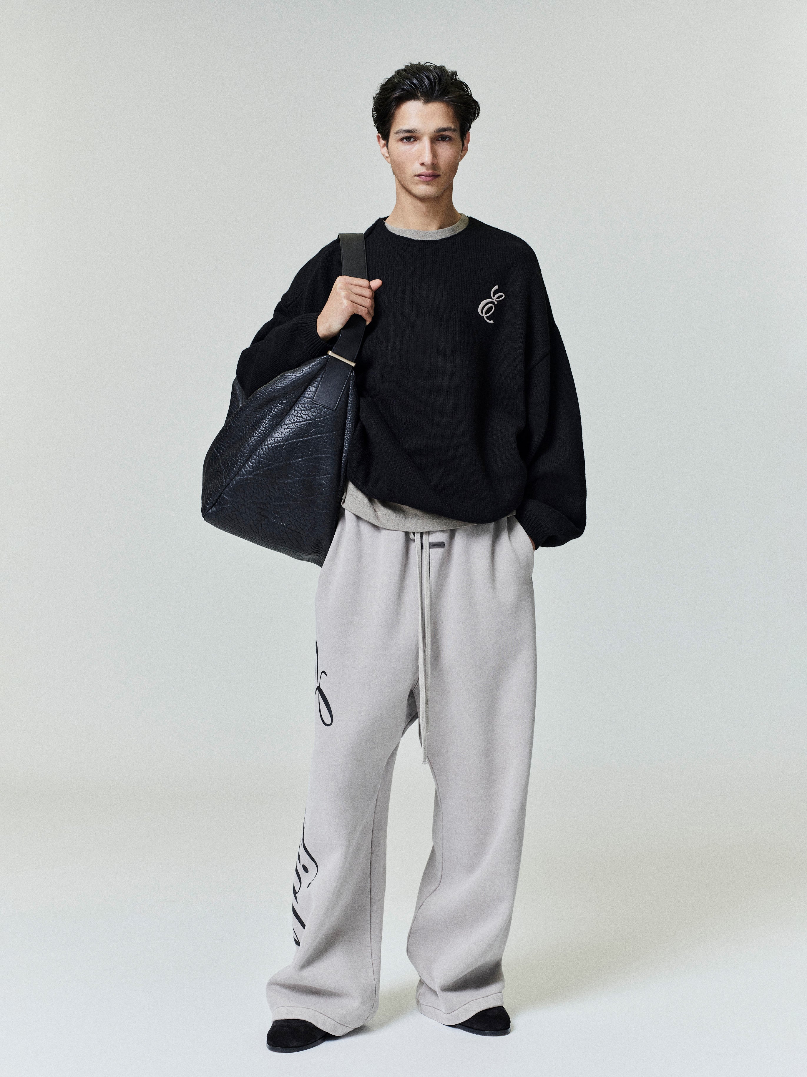 Essentials Heavy Fleece Lounge Sweatpant Smoke Grey