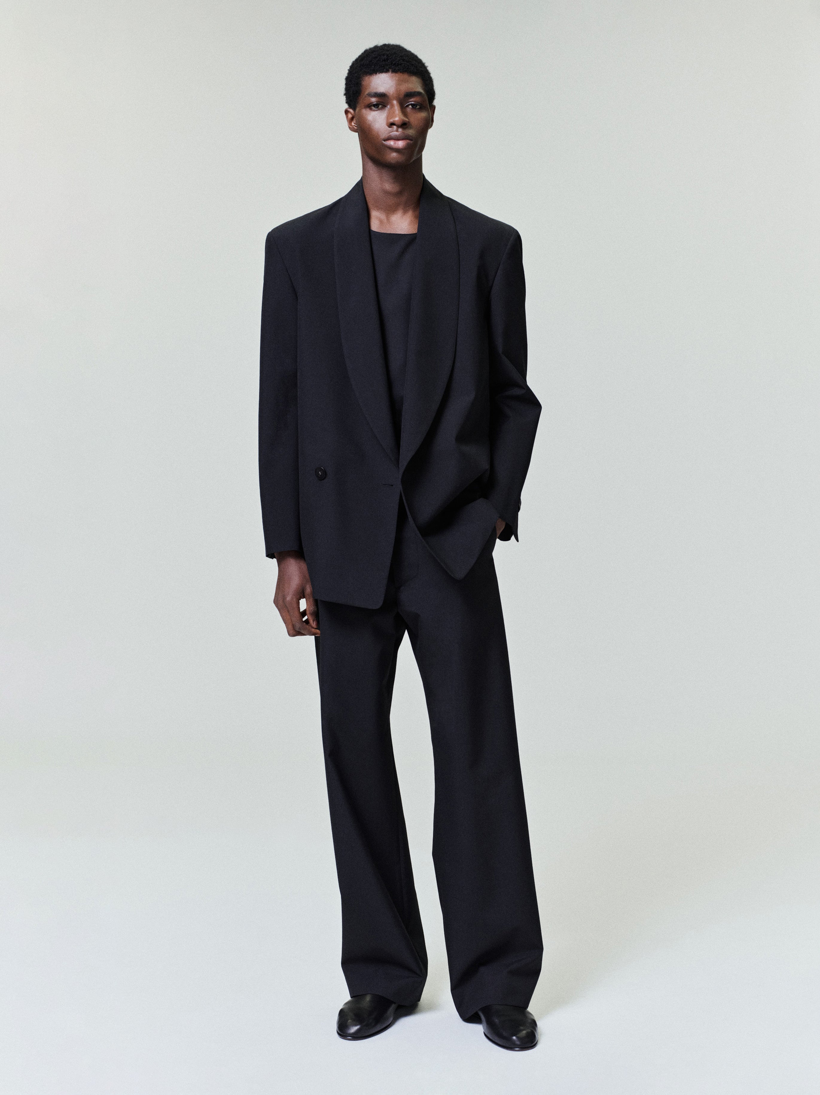 Essentials Wool Poplin Casual Flat Front Pants Black