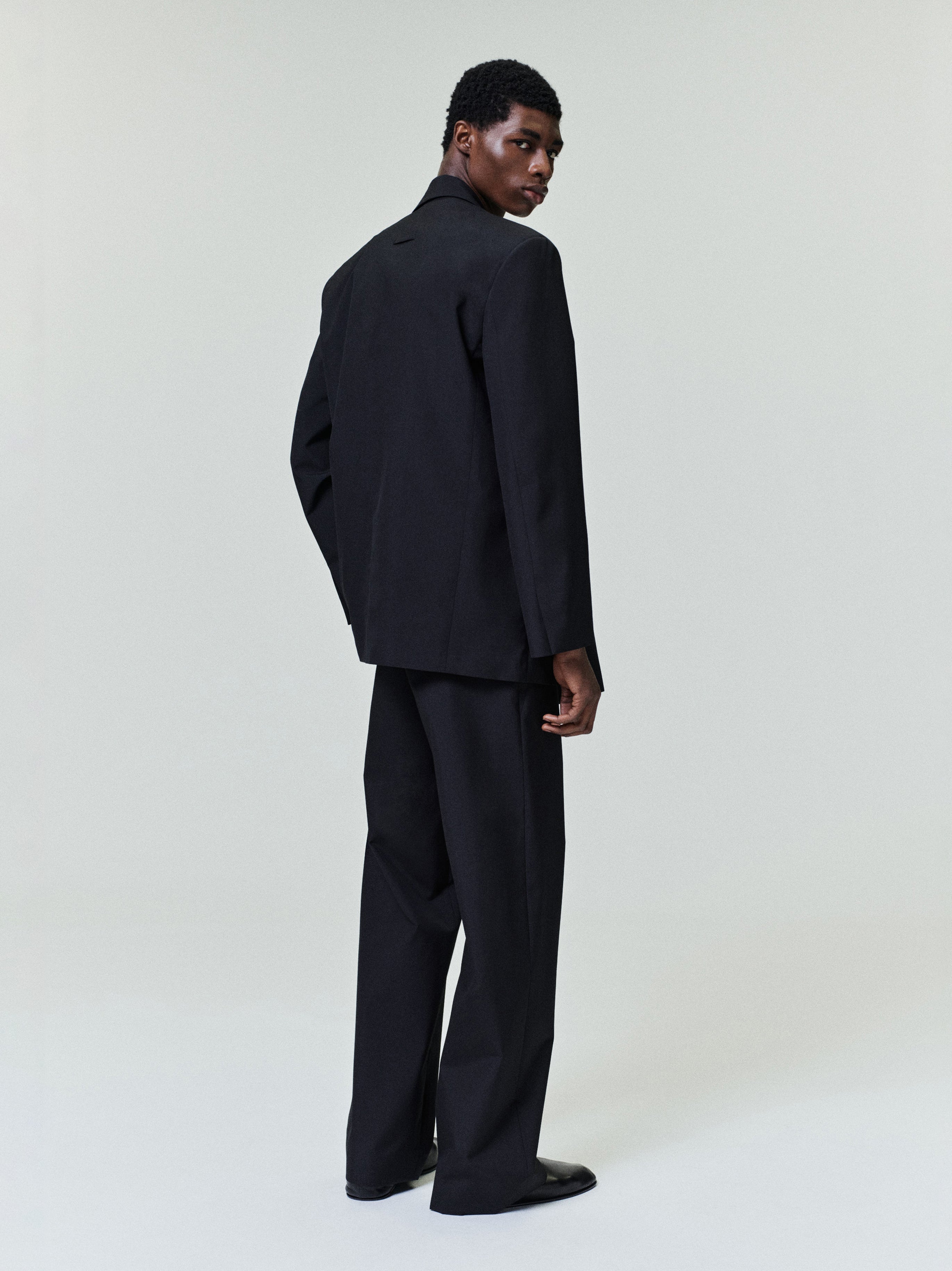 Essentials Wool Poplin Casual Flat Front Pants Black