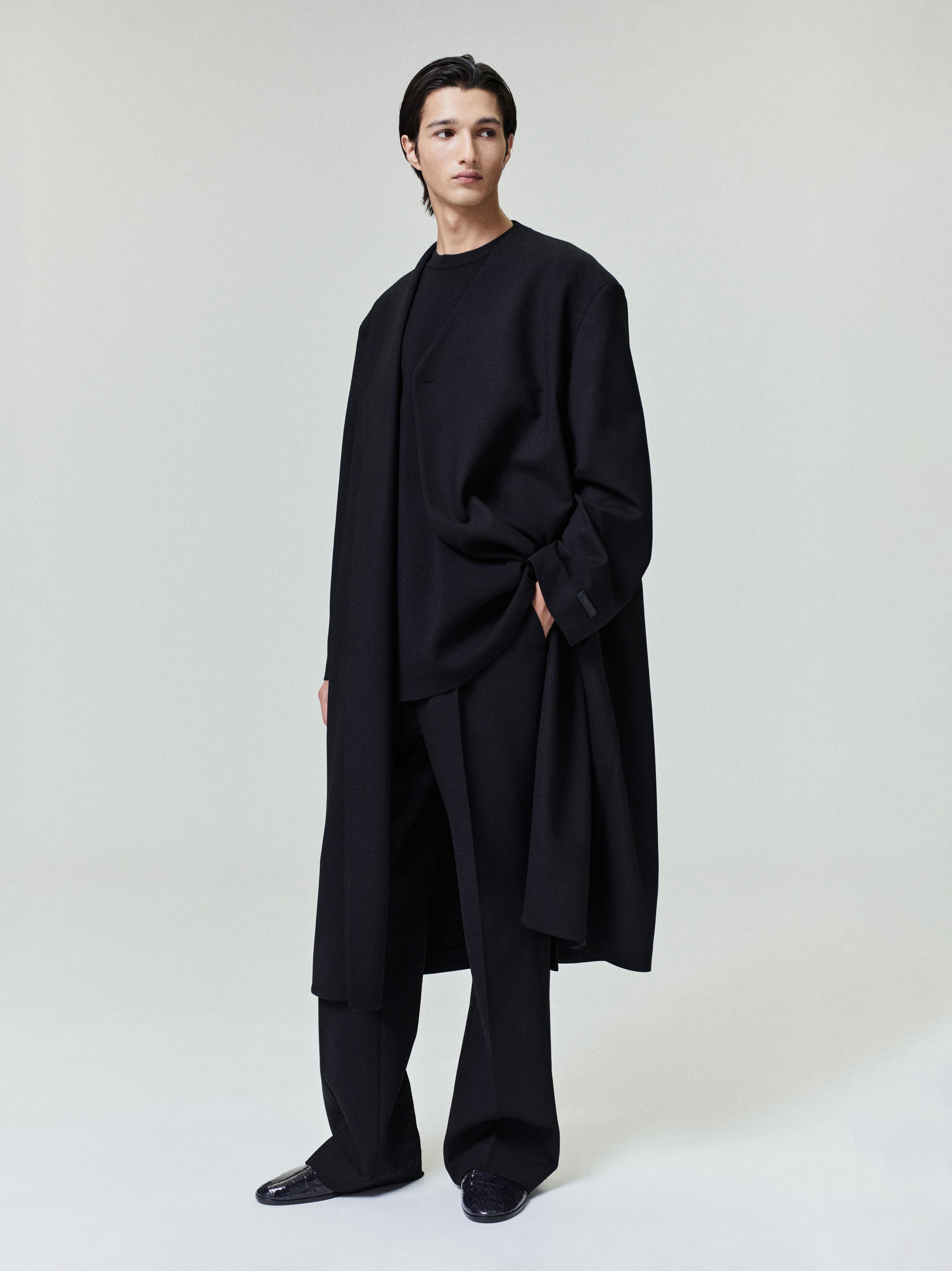 Essentials Double Weave Wool Double Breasted Lapelless Coat Black