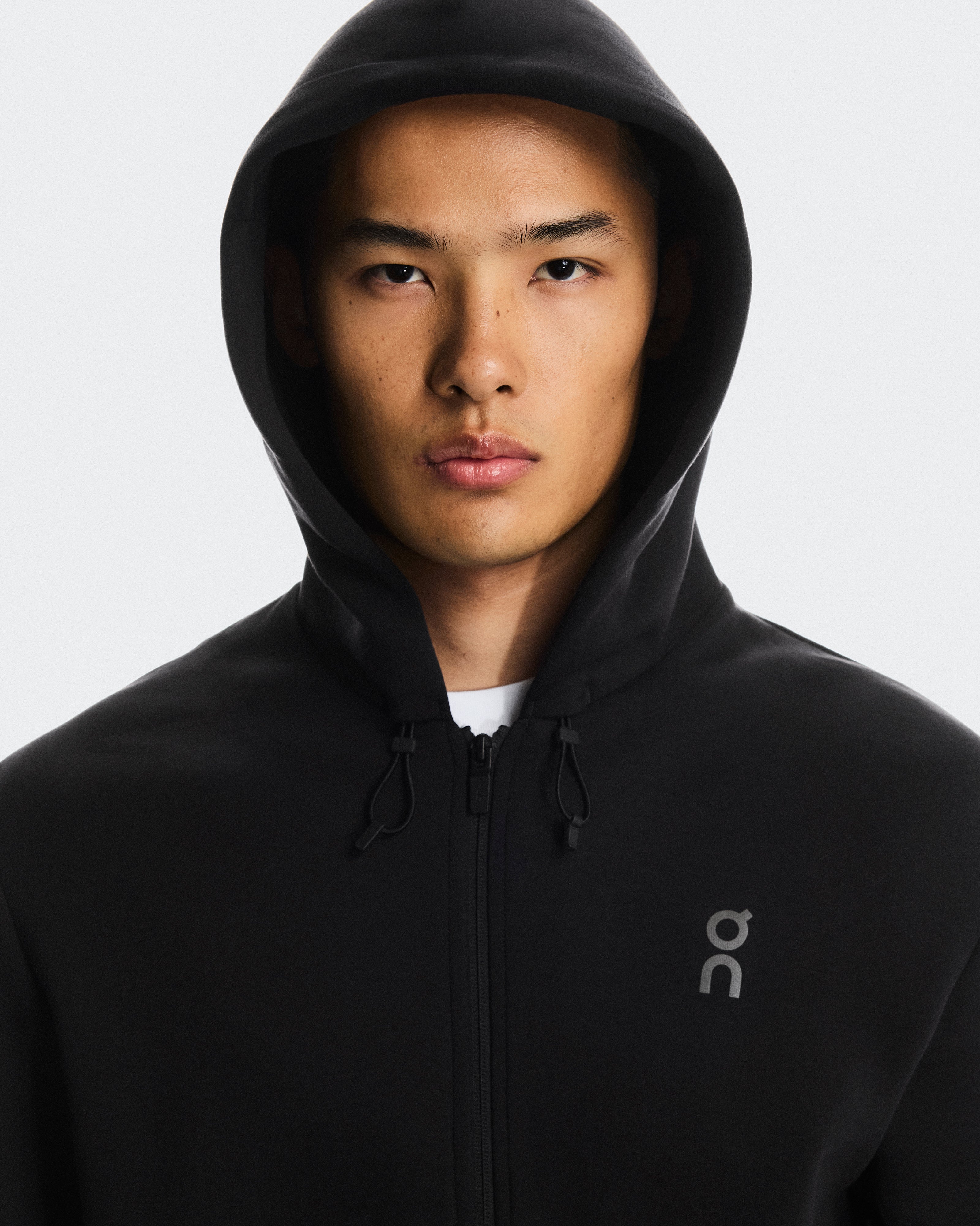On Focus Tech Zip Hoodie Black