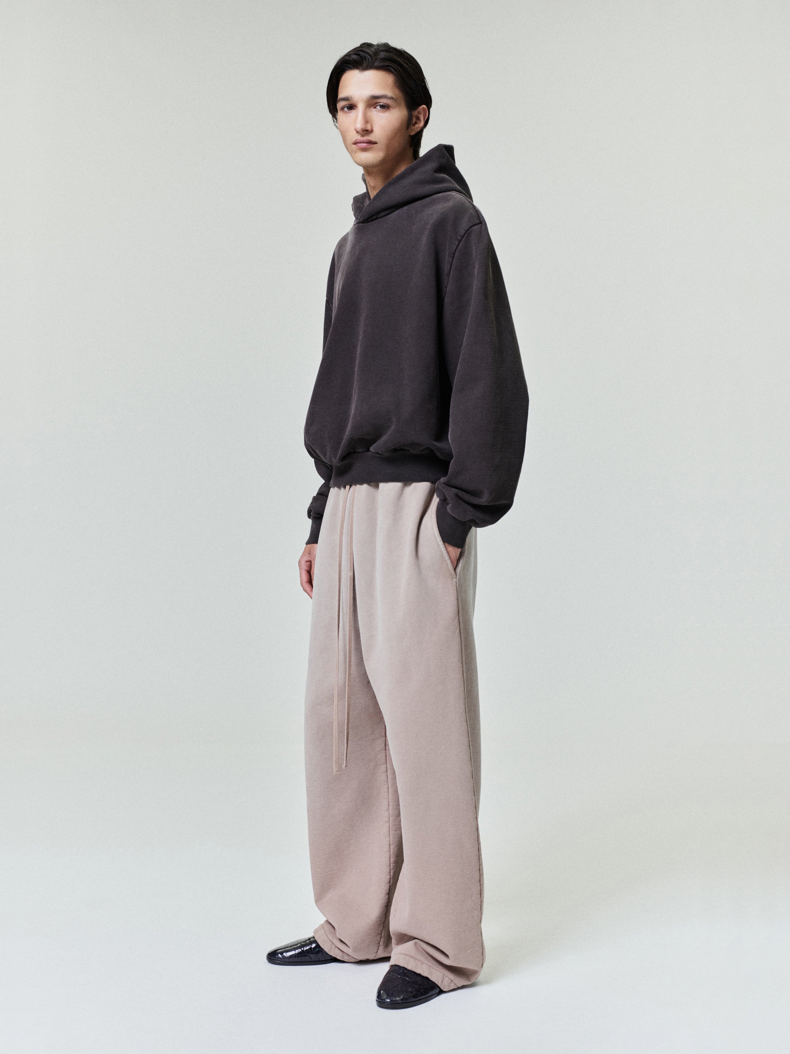 Essentials Sunfaded Wide Leg Sweatpant Dune Pearl
