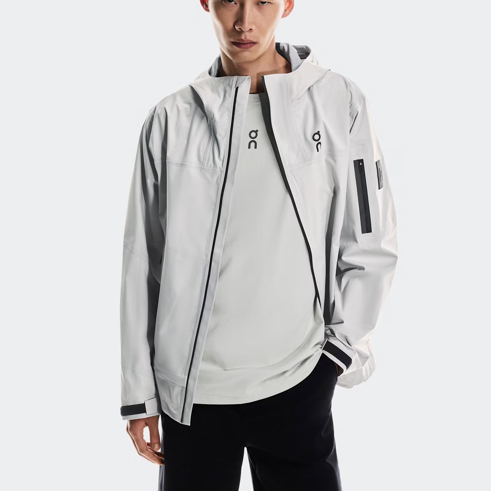 On Trek Jacket Silver