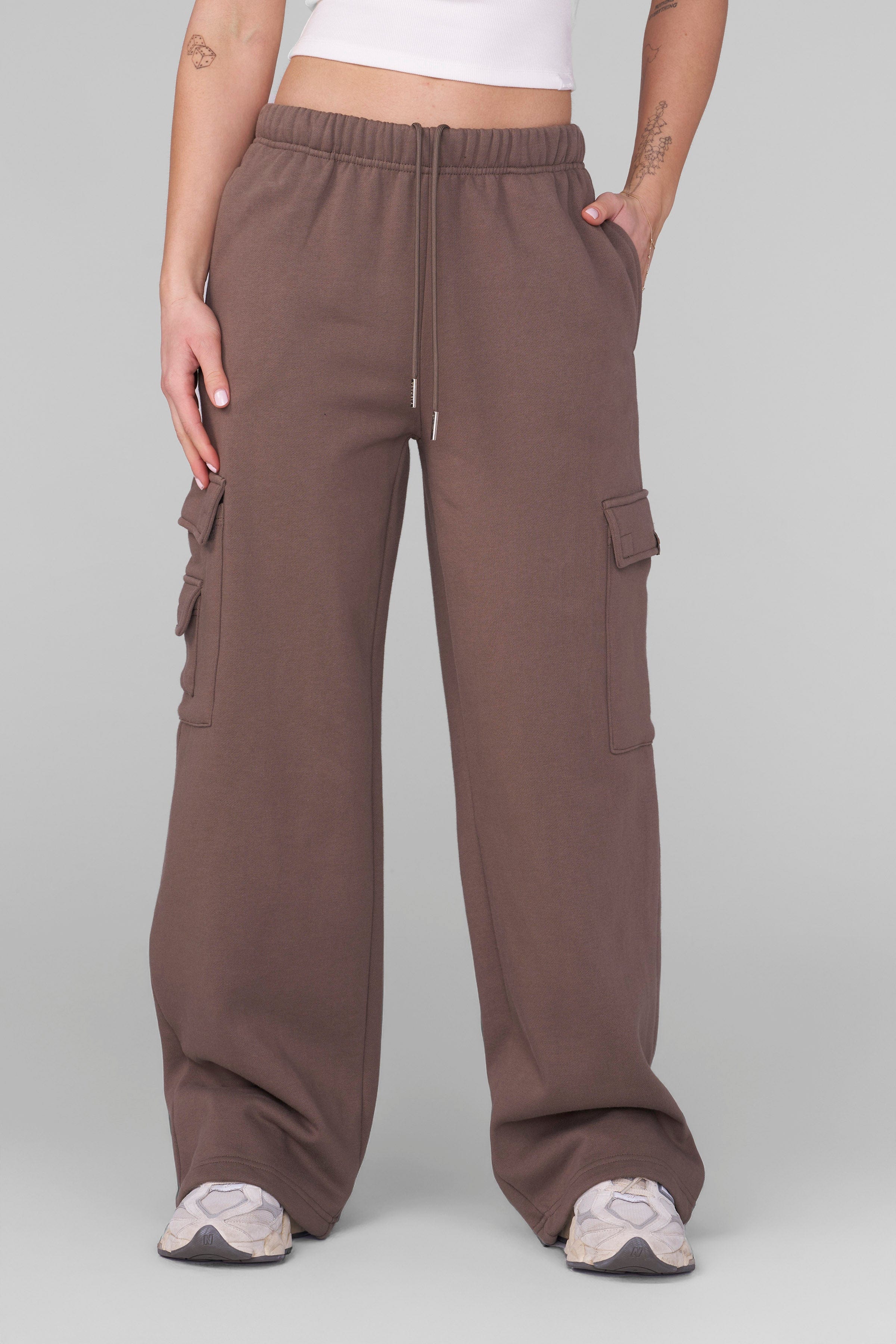 YoungLA W272 Classic Cargo Jogger Deep Taupe