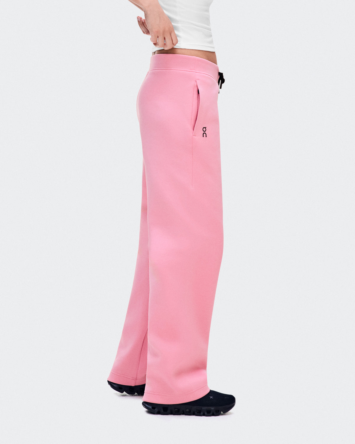 On Focus Tech Sweatpants Magnolia (Women'S)