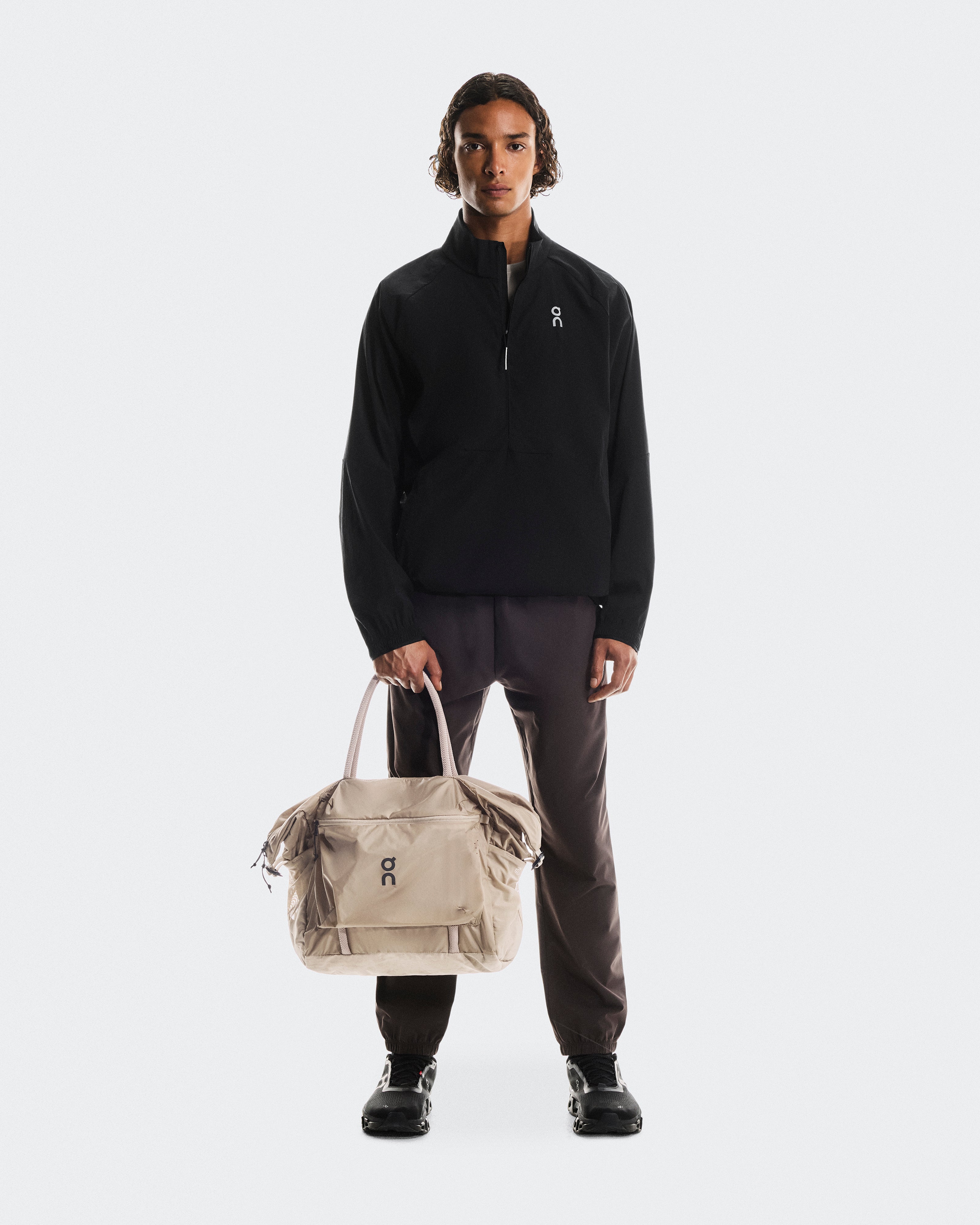 On Track Pack 35L Lite Sand