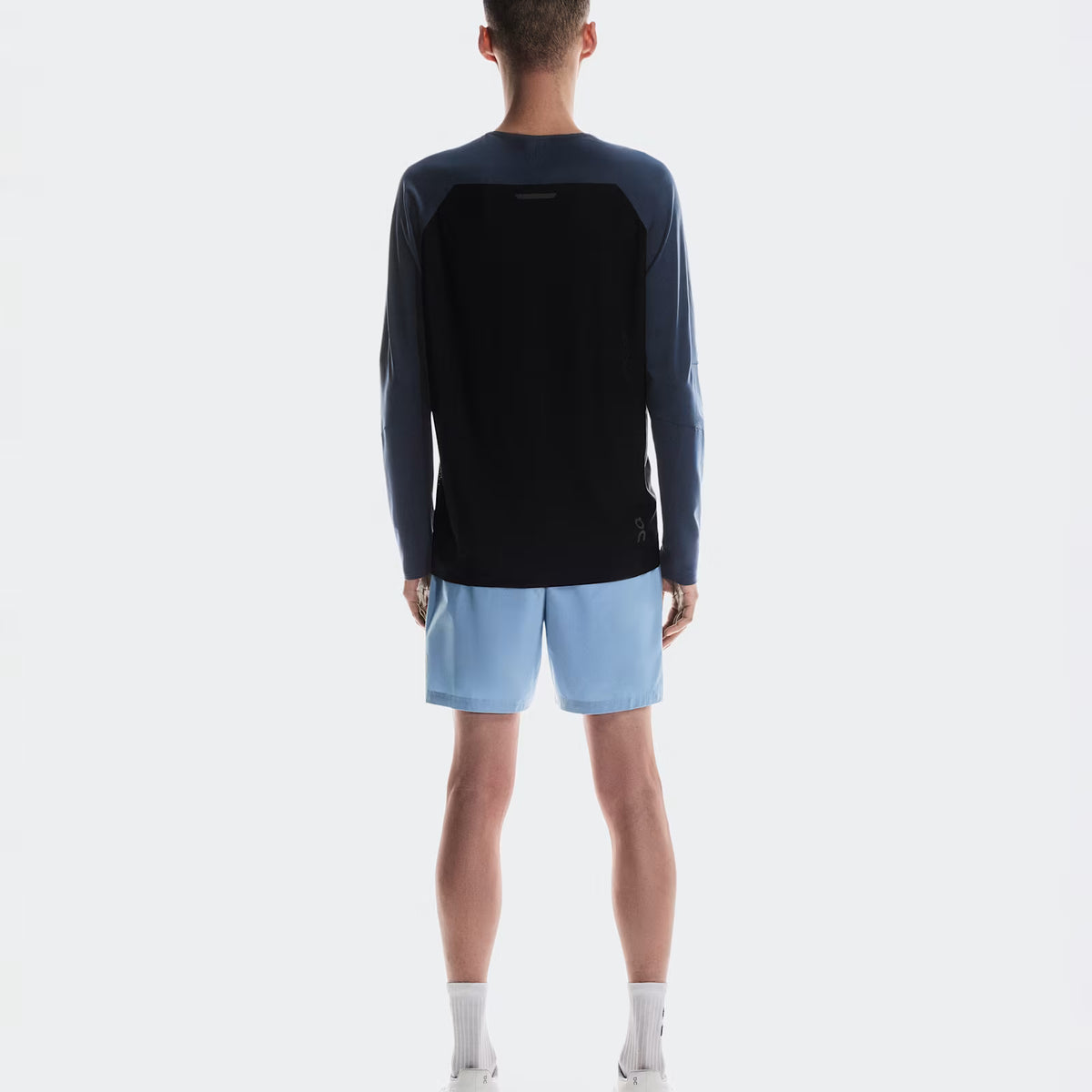 On Performance Long-T Navy | Black