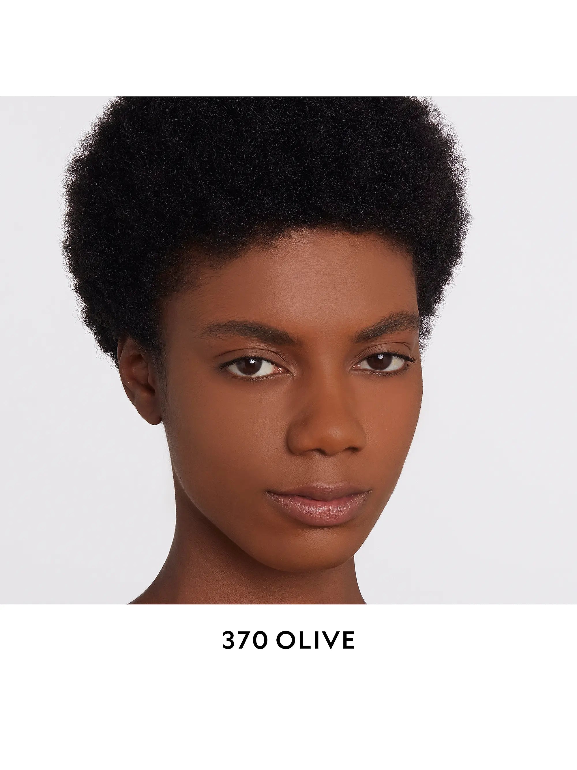Gucci Eternité De Beauté Foundation