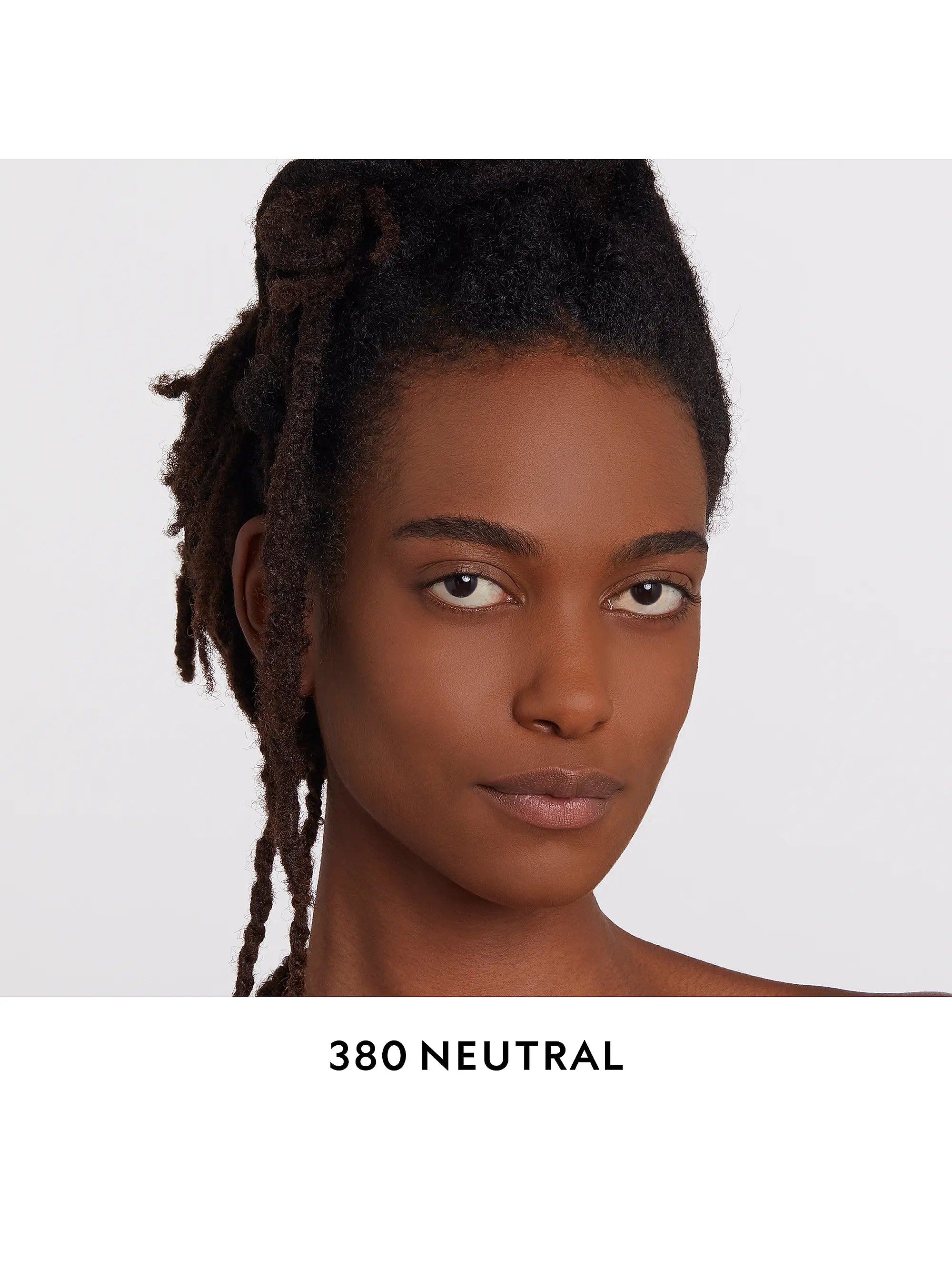 Gucci Eternité De Beauté Foundation