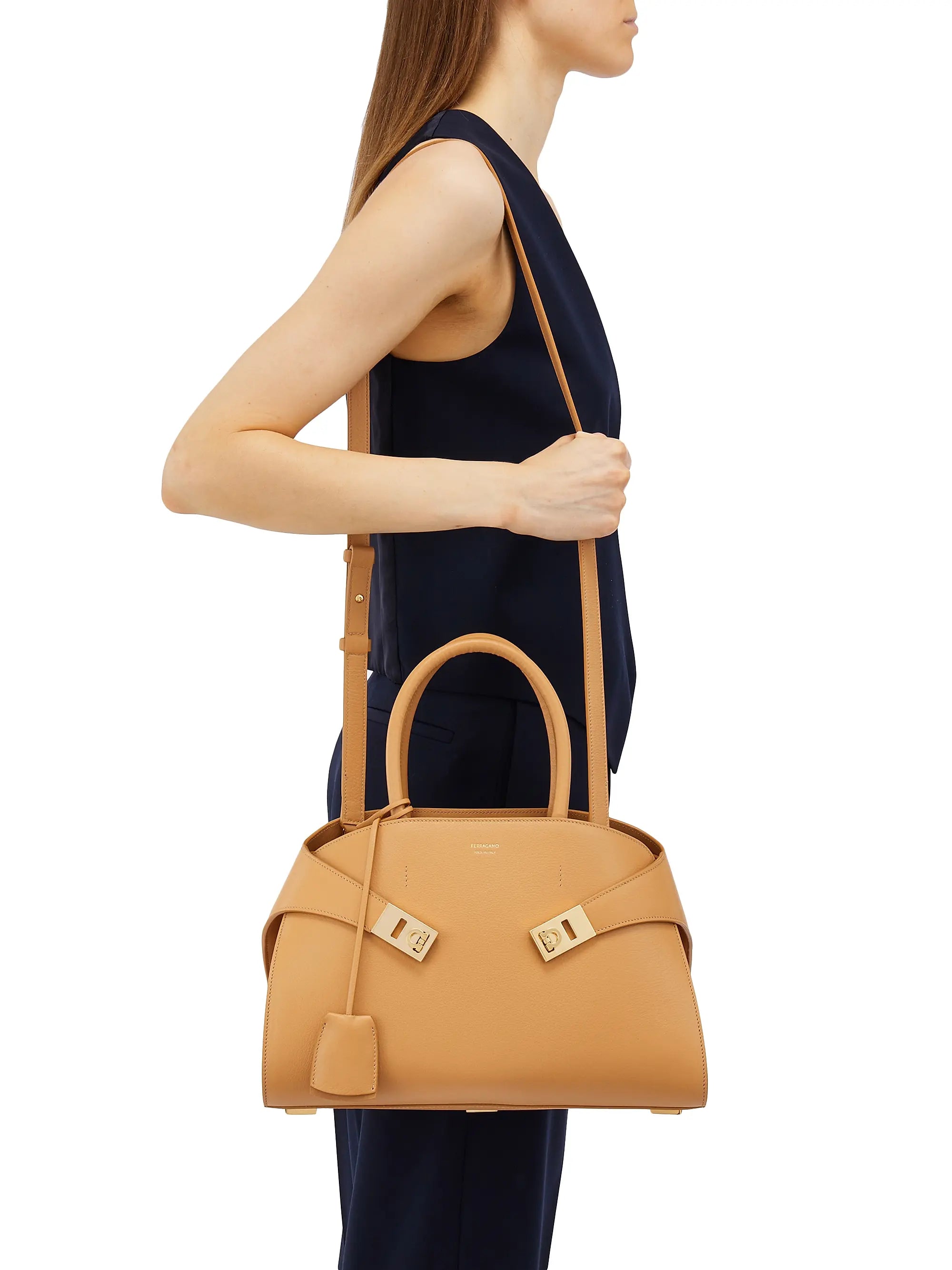 FERRAGAMO Medium Hug Handbag