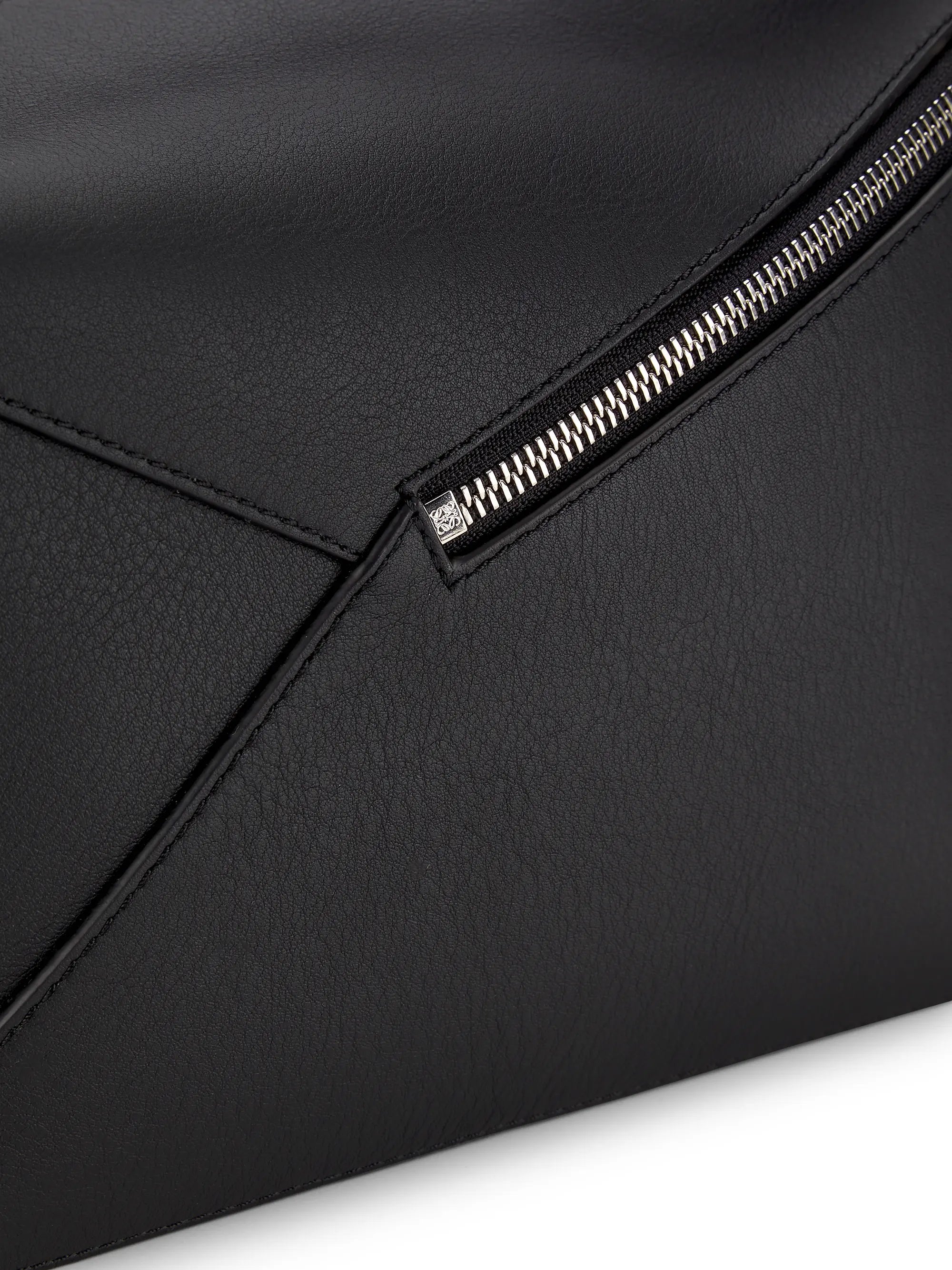 LOEWE Small Puzzle Edge Bag
