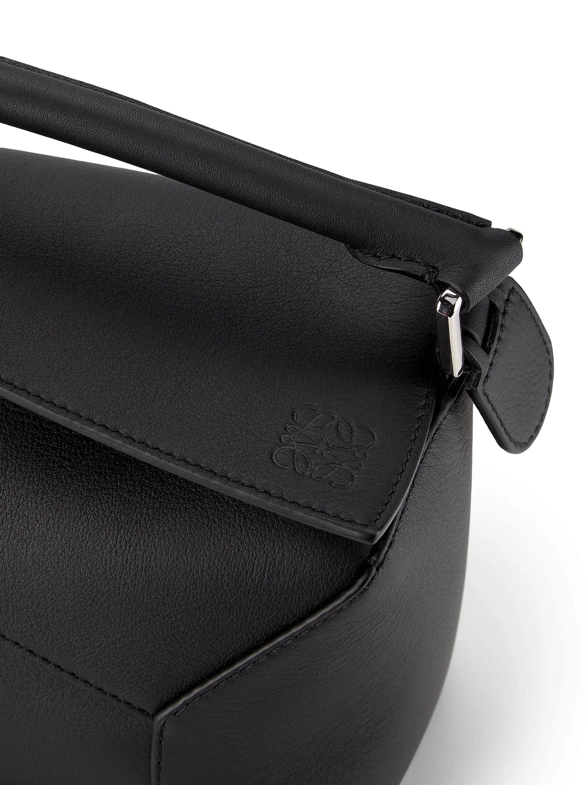 LOEWE Small Puzzle Edge Bag