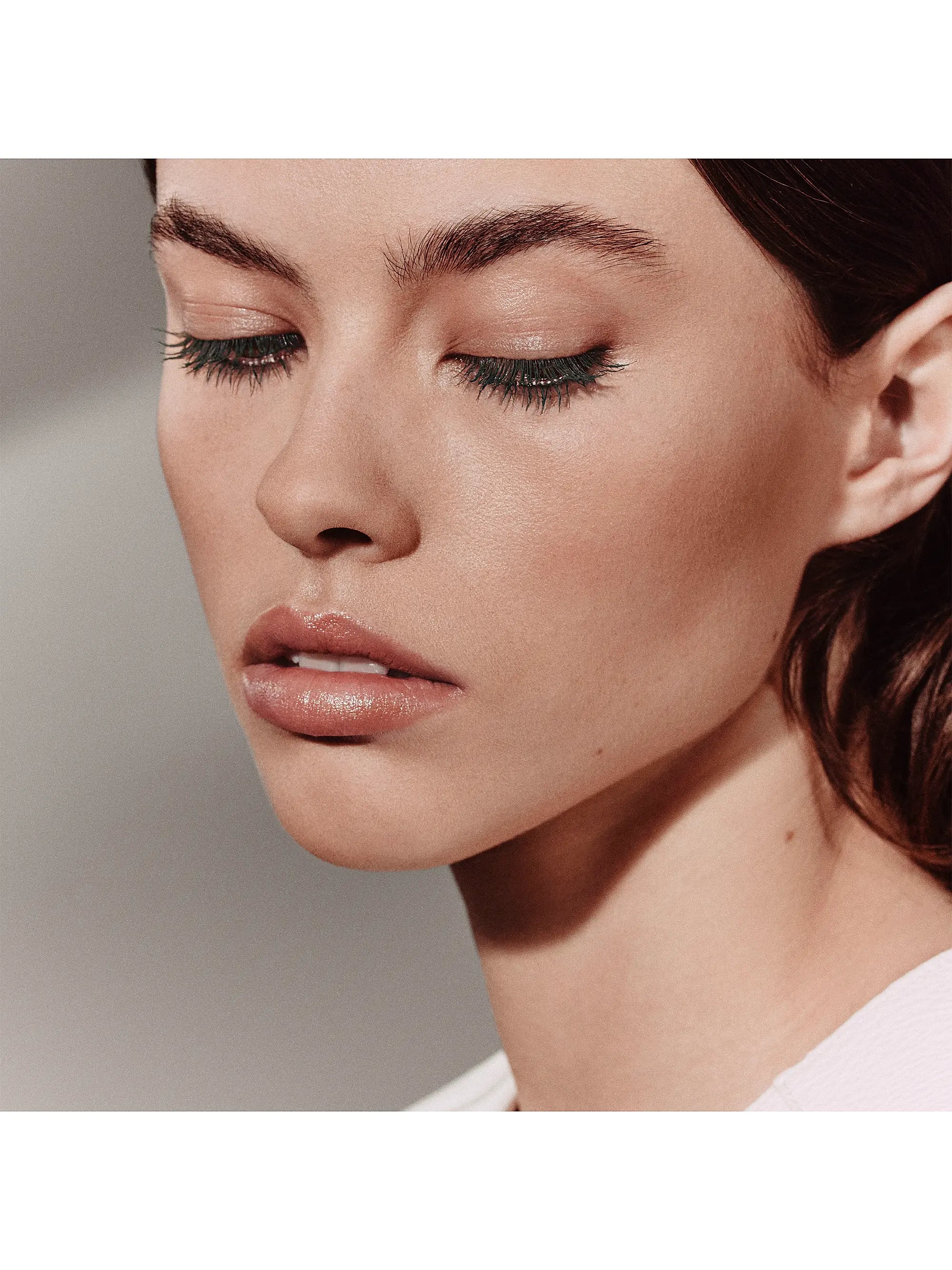 HERMÈS Trait d'Hermès Revitalizing Care Mascara