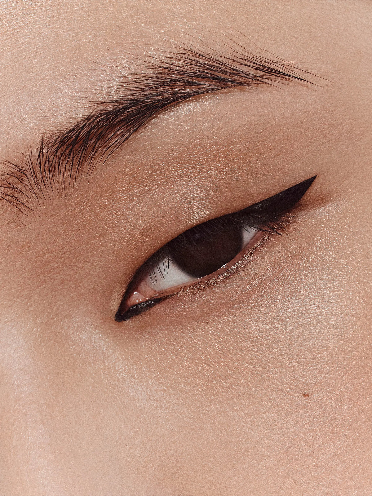 HERMÈS Trait d'Hermès Precision Eyeliner
