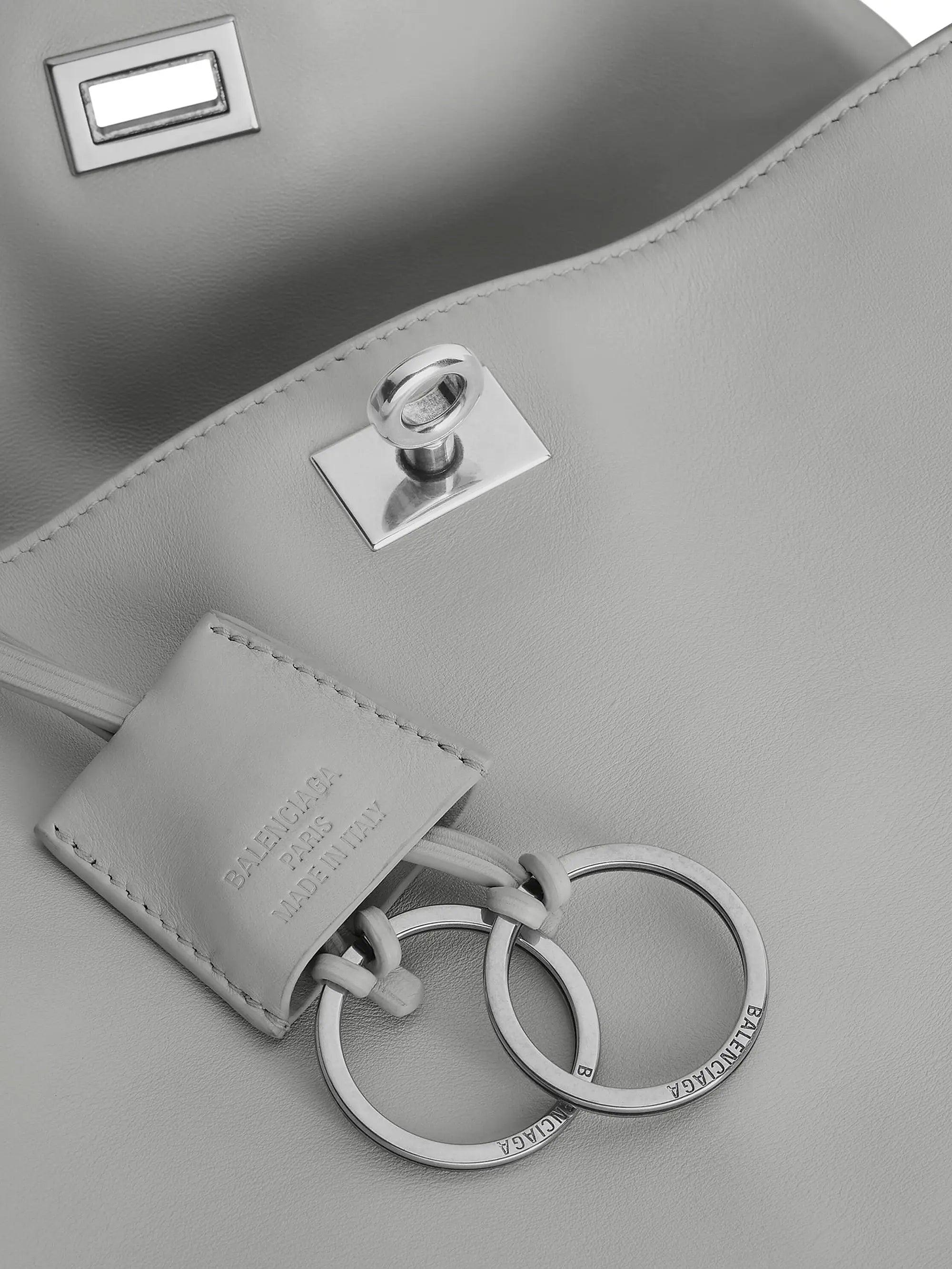Balenciaga Rodeo Medium Handbag