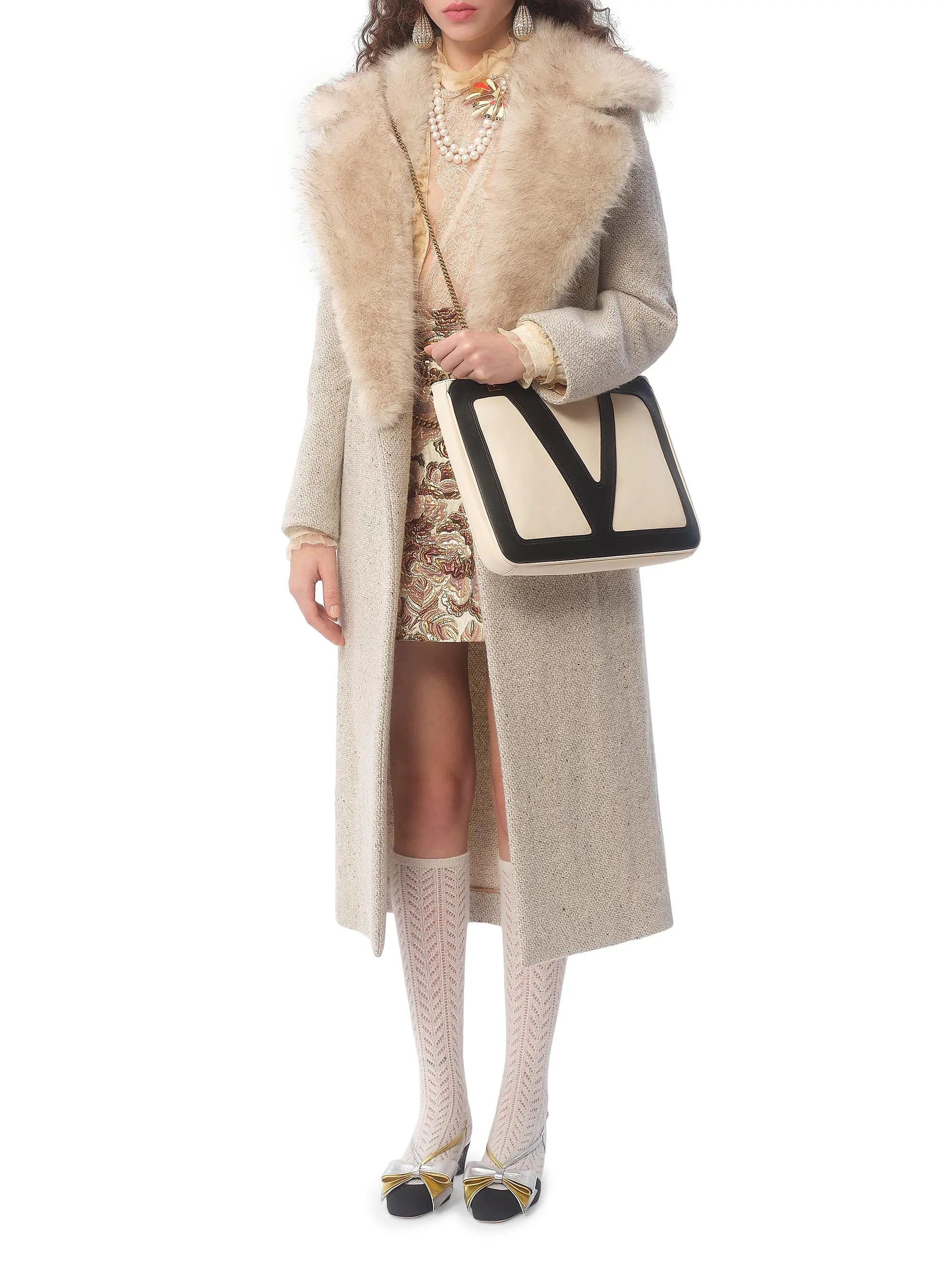 Valentino Garavani Viva Superstar Medium Nappa Leather Shopping Bag