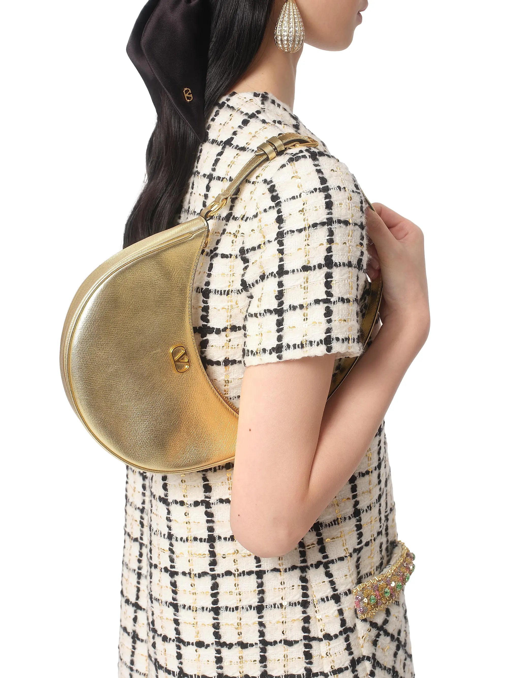 #color_antique-brass