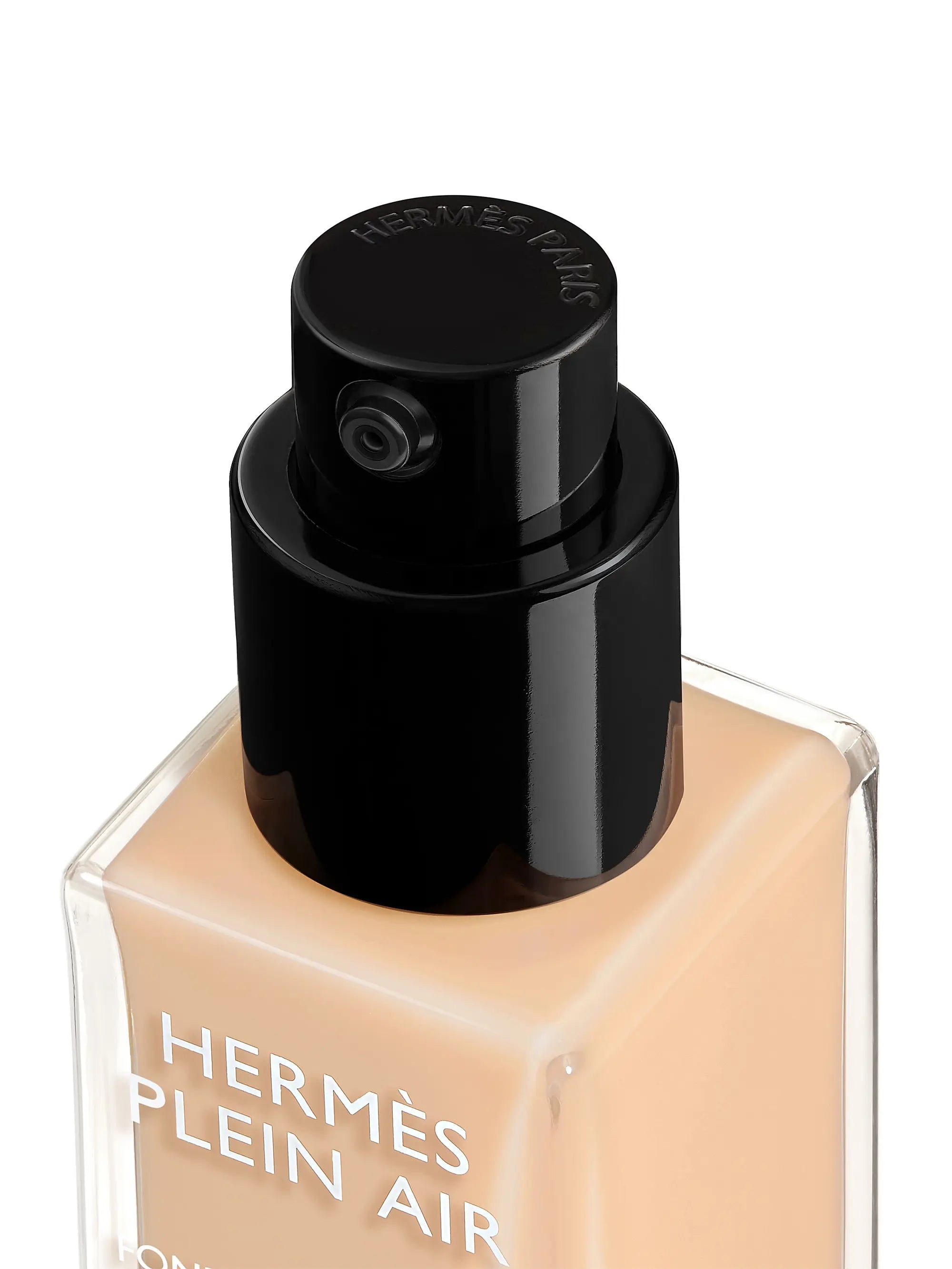 HERMÈS Hermès Plein Air Luminous Matte Skin Care Foundation