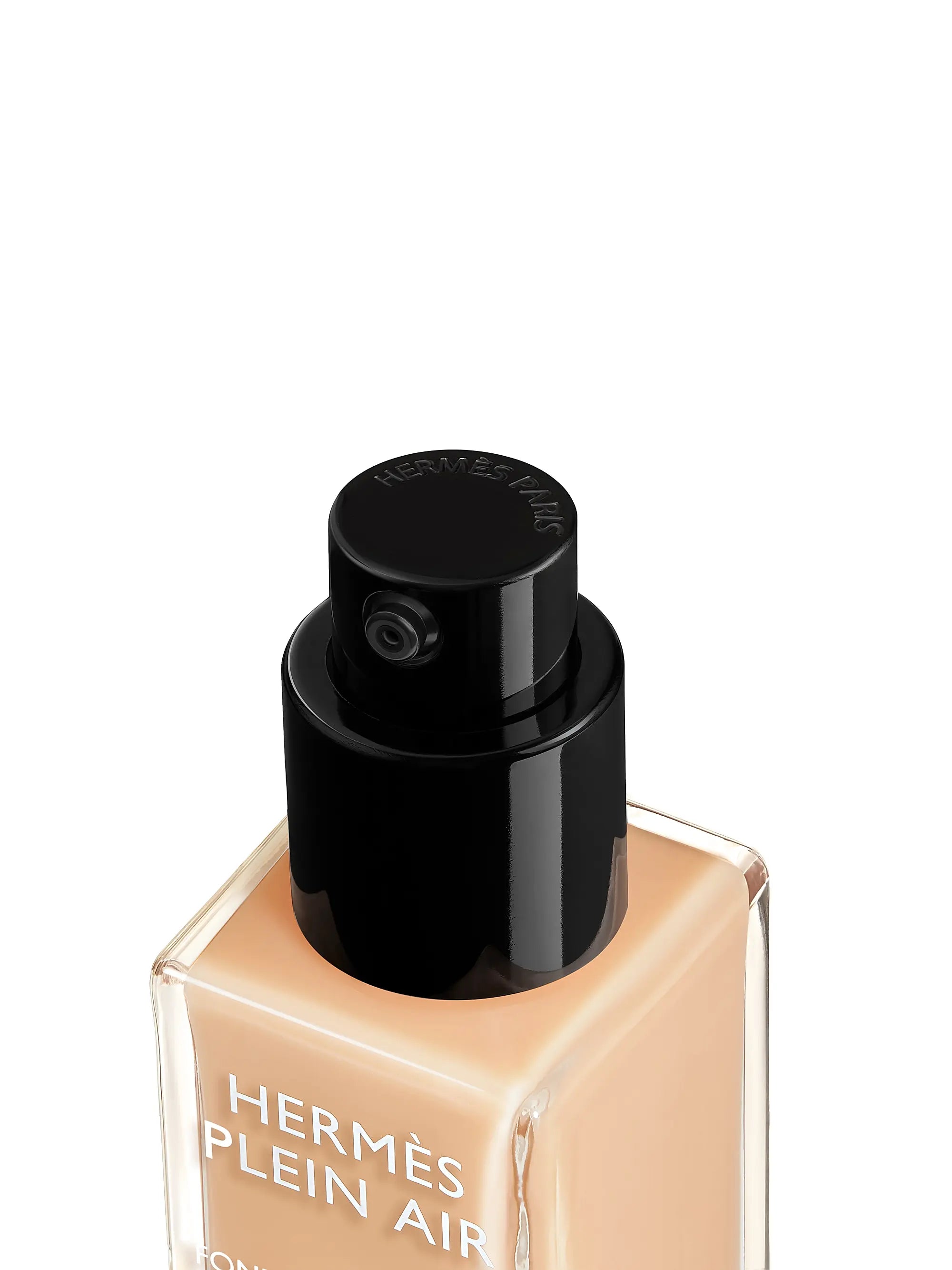 HERMÈS Hermès Plein Air Luminous Matte Skin Care Foundation
