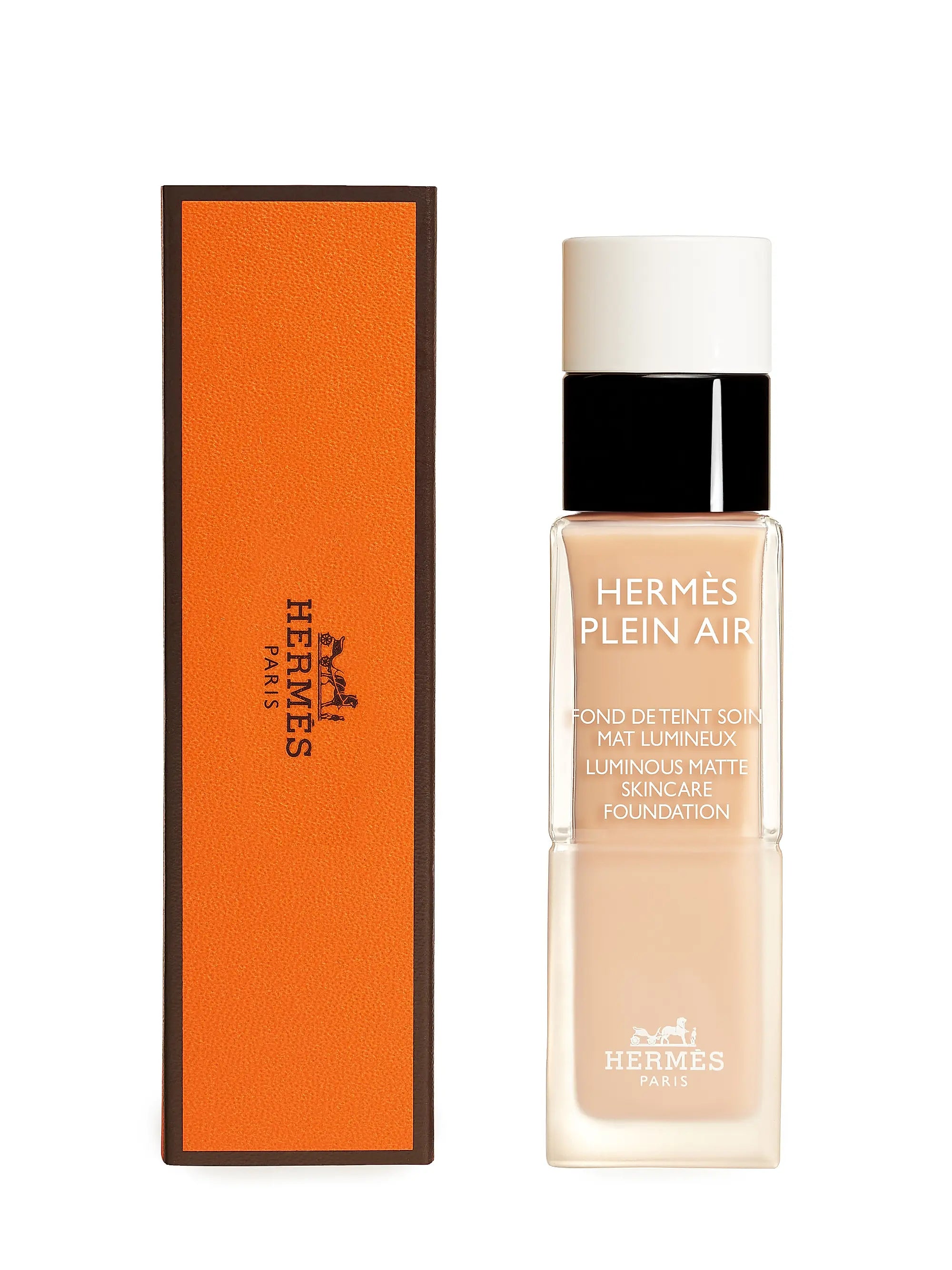 HERMÈS Hermès Plein Air Luminous Matte Skin Care Foundation