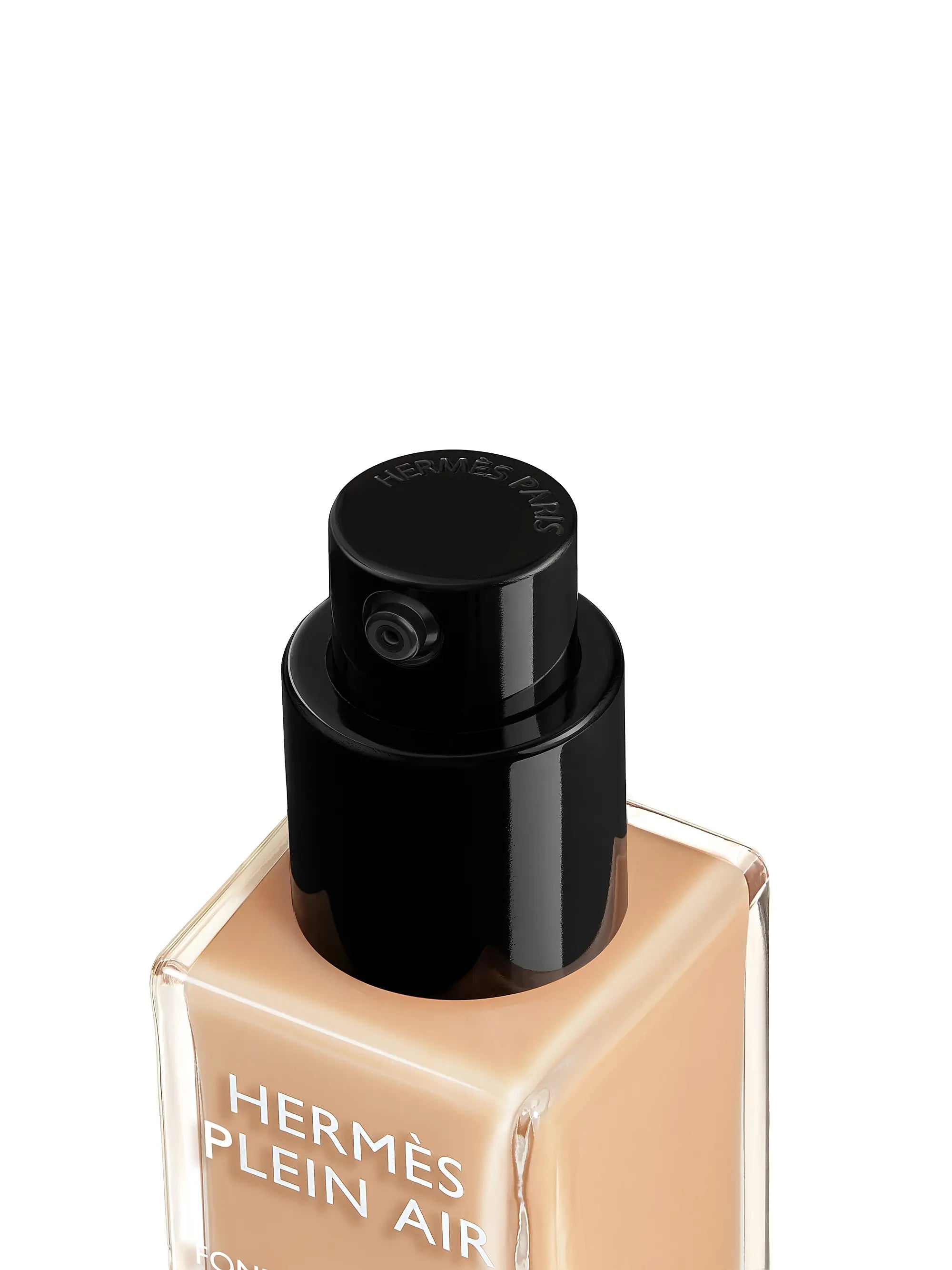 HERMÈS Hermès Plein Air Luminous Matte Skin Care Foundation