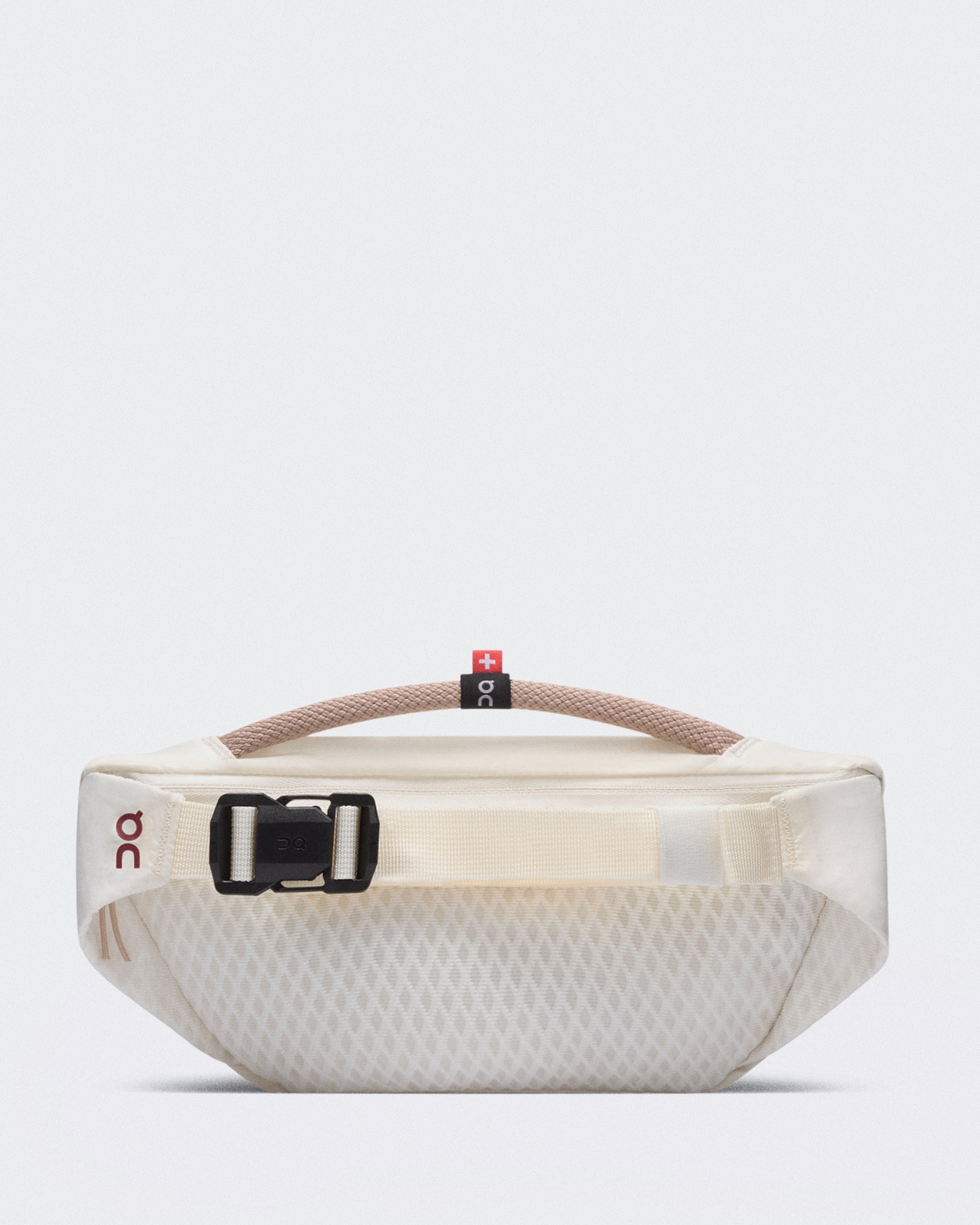 On Waist Pack 2L Lite Year Of The Horse Ivory