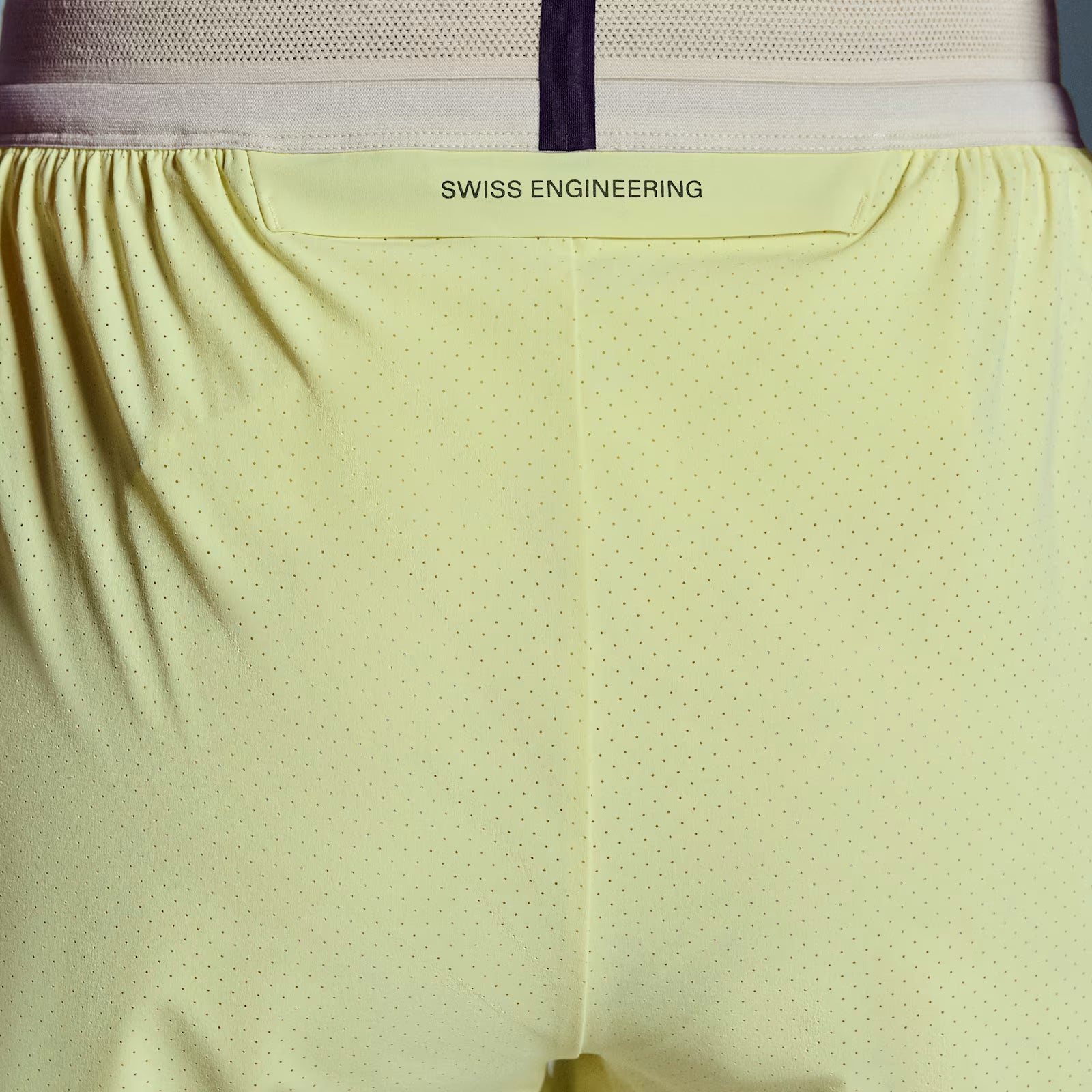 On 3" Performance 2/1 Shorts Limelight | Sand (Women'S)