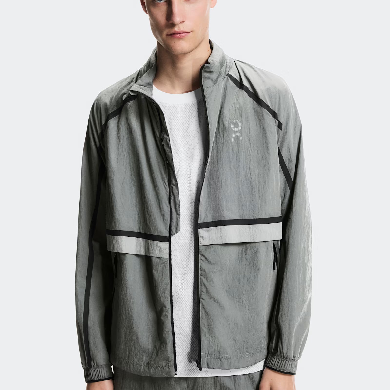 On Performance Volt Jacket Glacier
