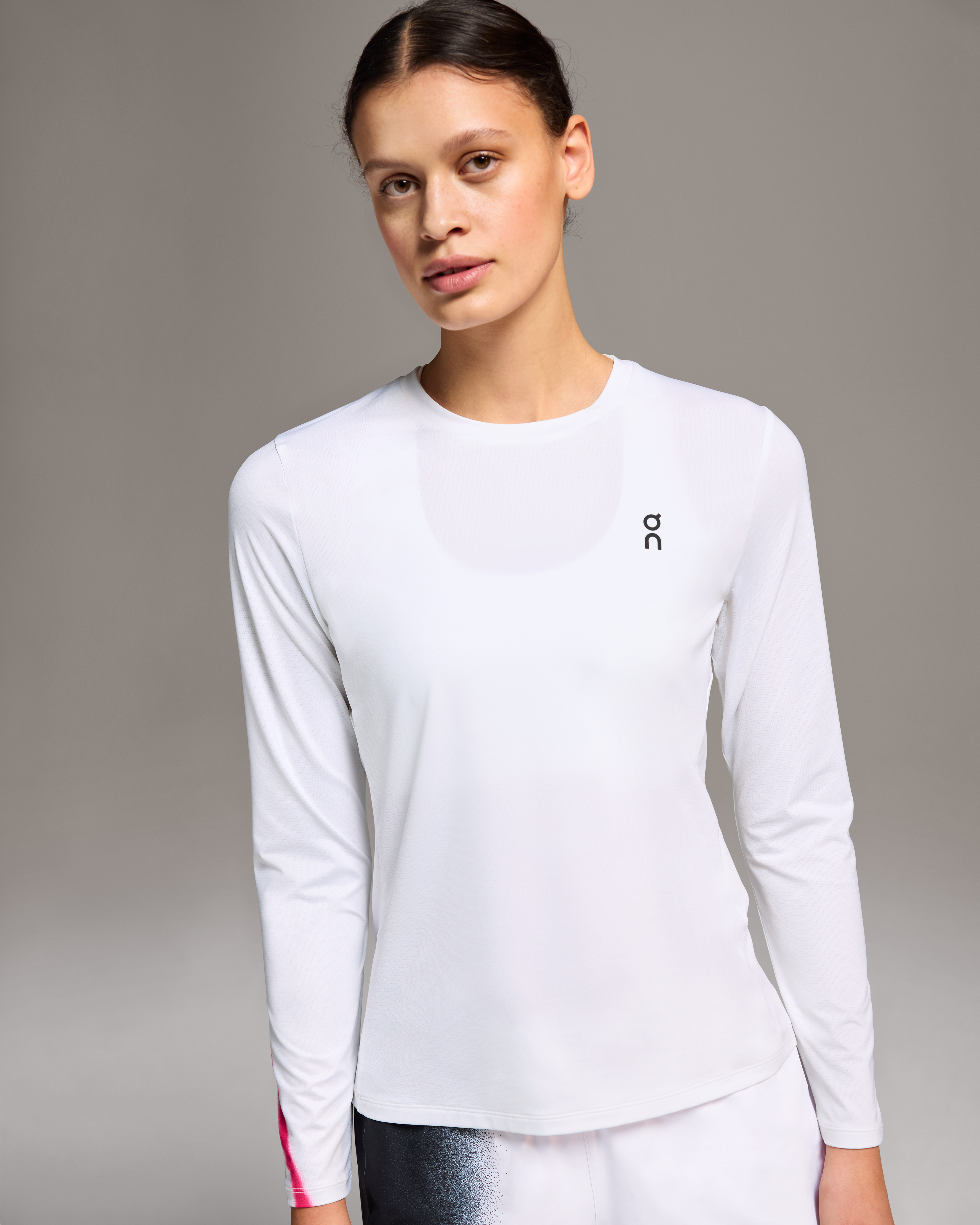 On Court Long-T White (Women'S)