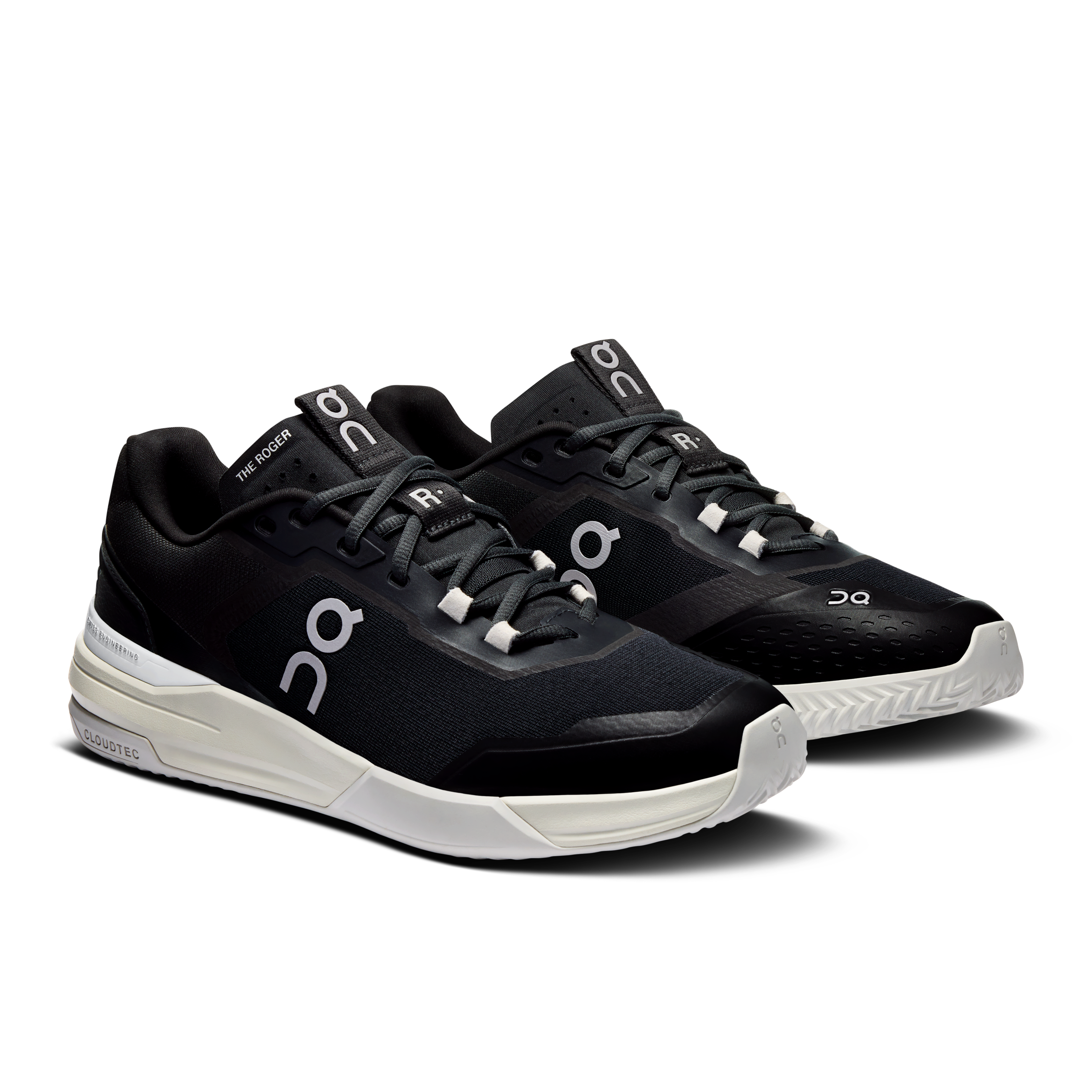 On The Roger Advantage Pro Clay Black White