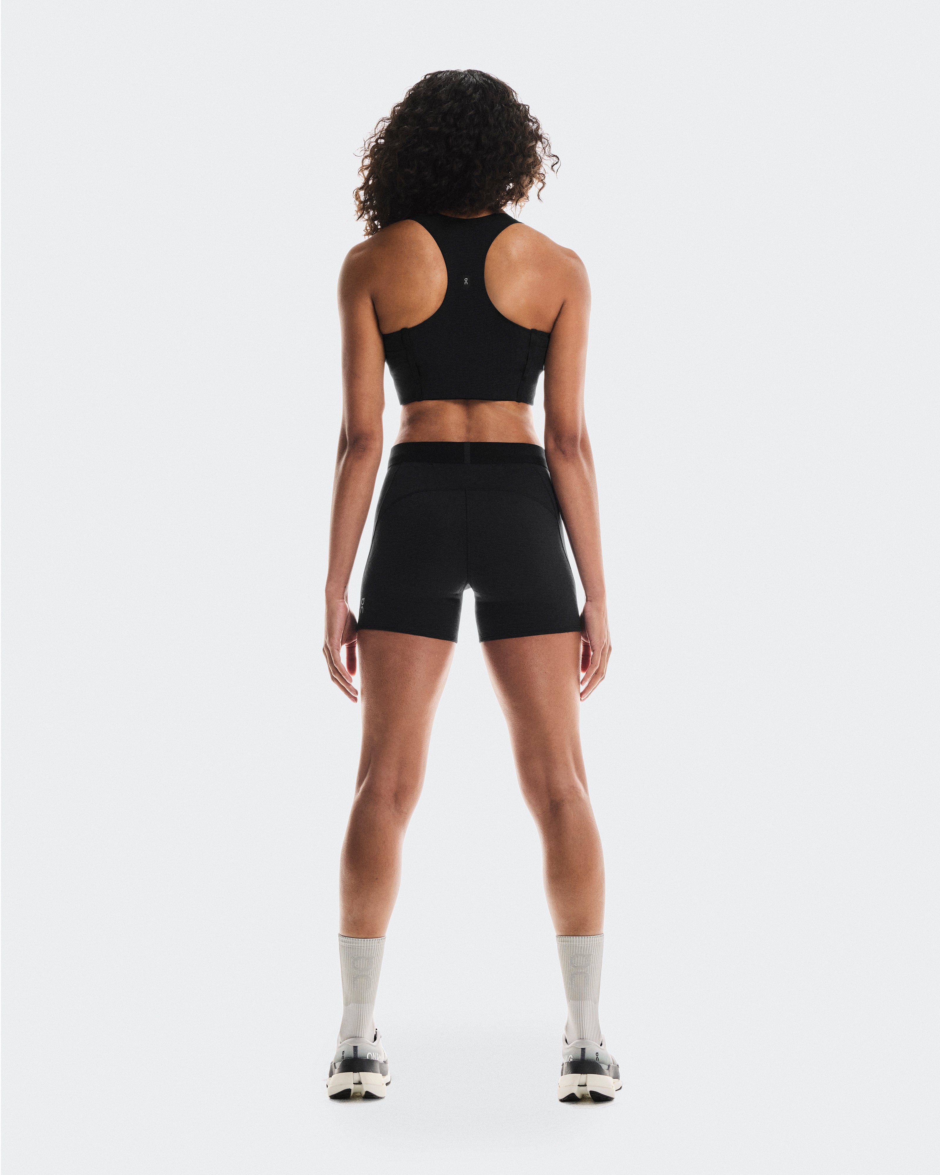 On Pace Tights Short Black (Women'S)