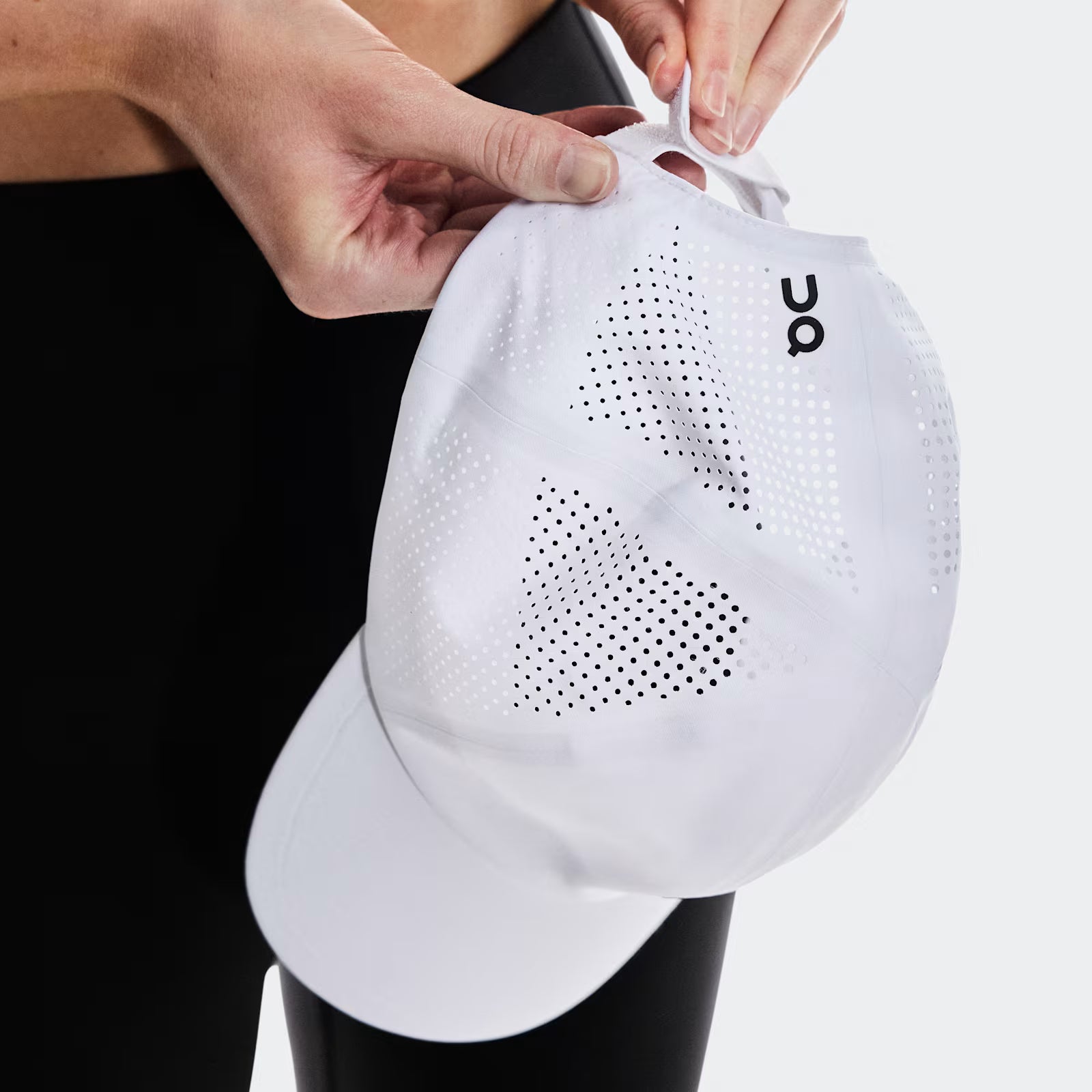 On Court Cap White | White