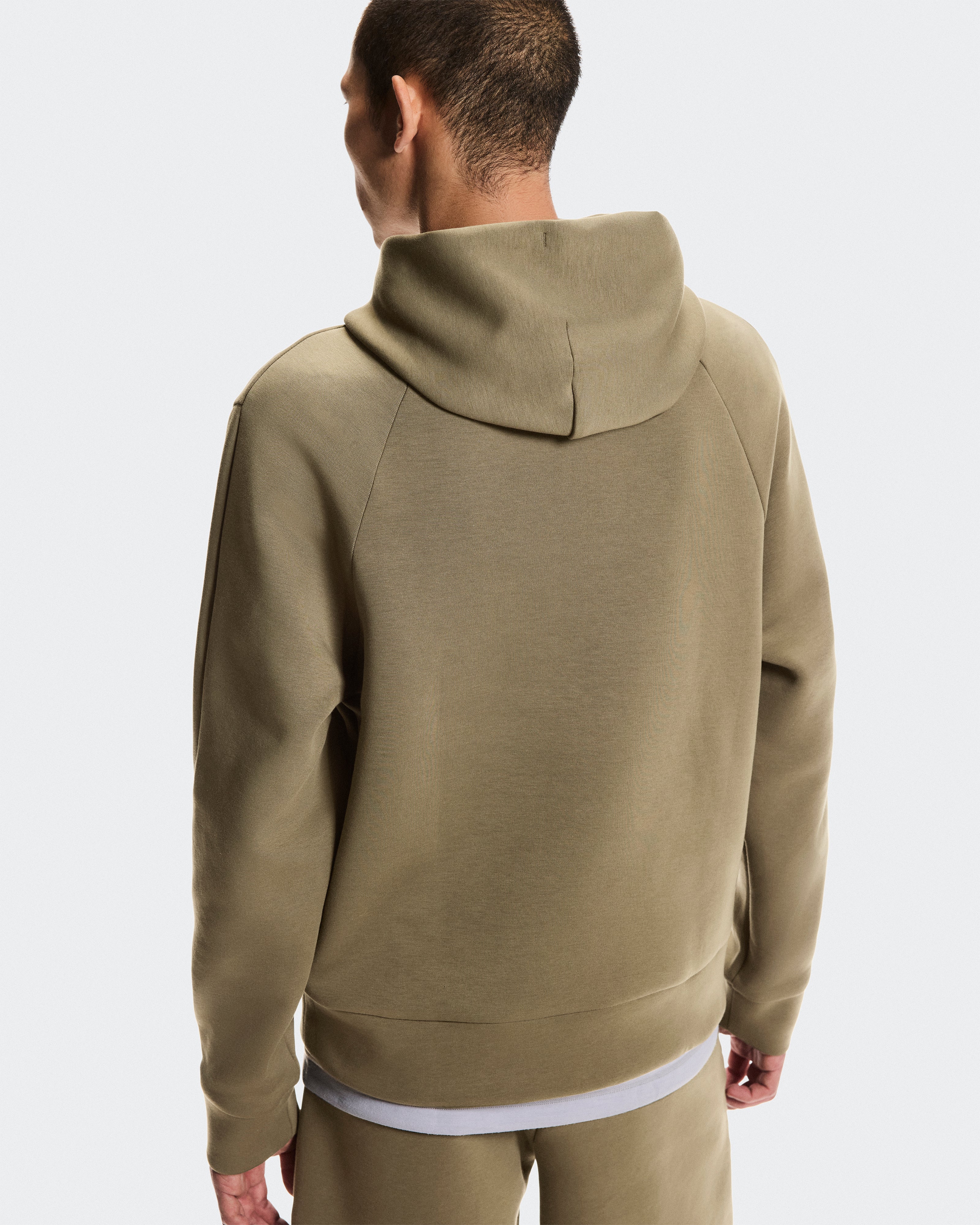 On Focus Tech Hoodie Kalamata