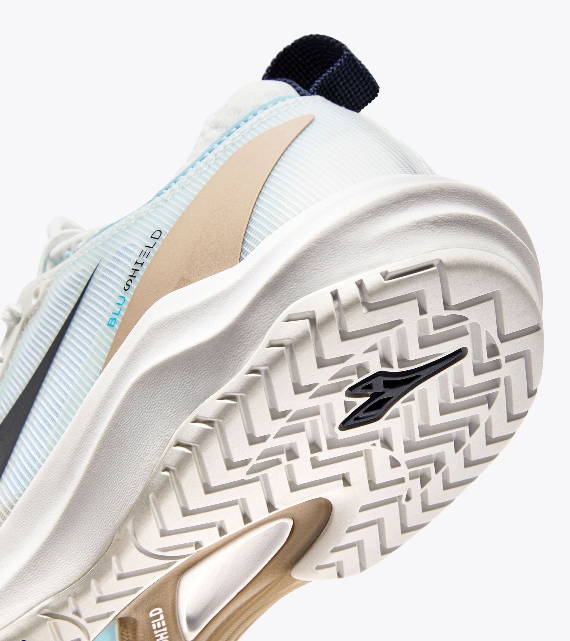 Diadora Speed Blushield Fly 4 + W Ag White/Blue Corsair