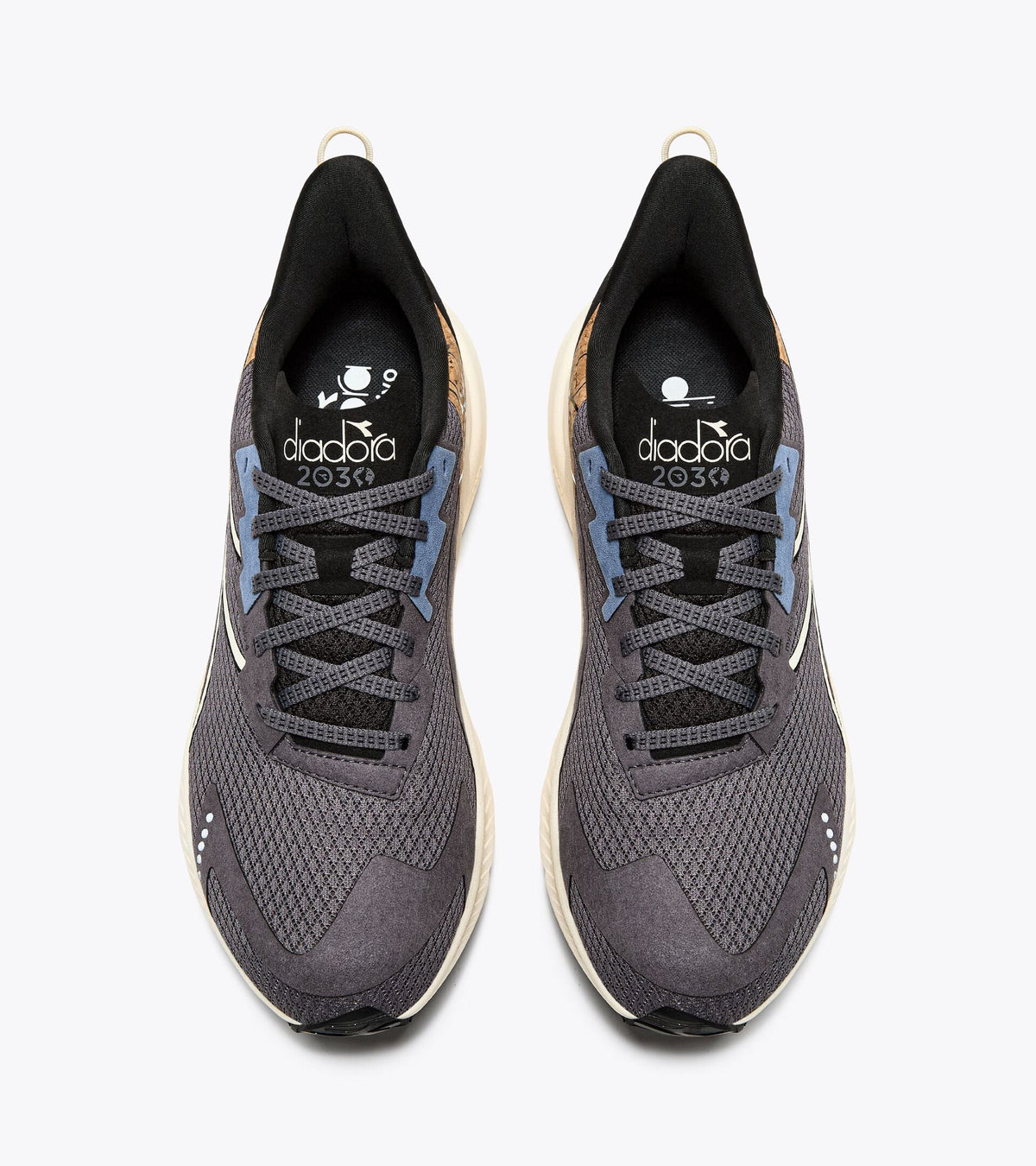 Diadora Mythos Blushield Volo 4 2030 Steel Gray/Black
