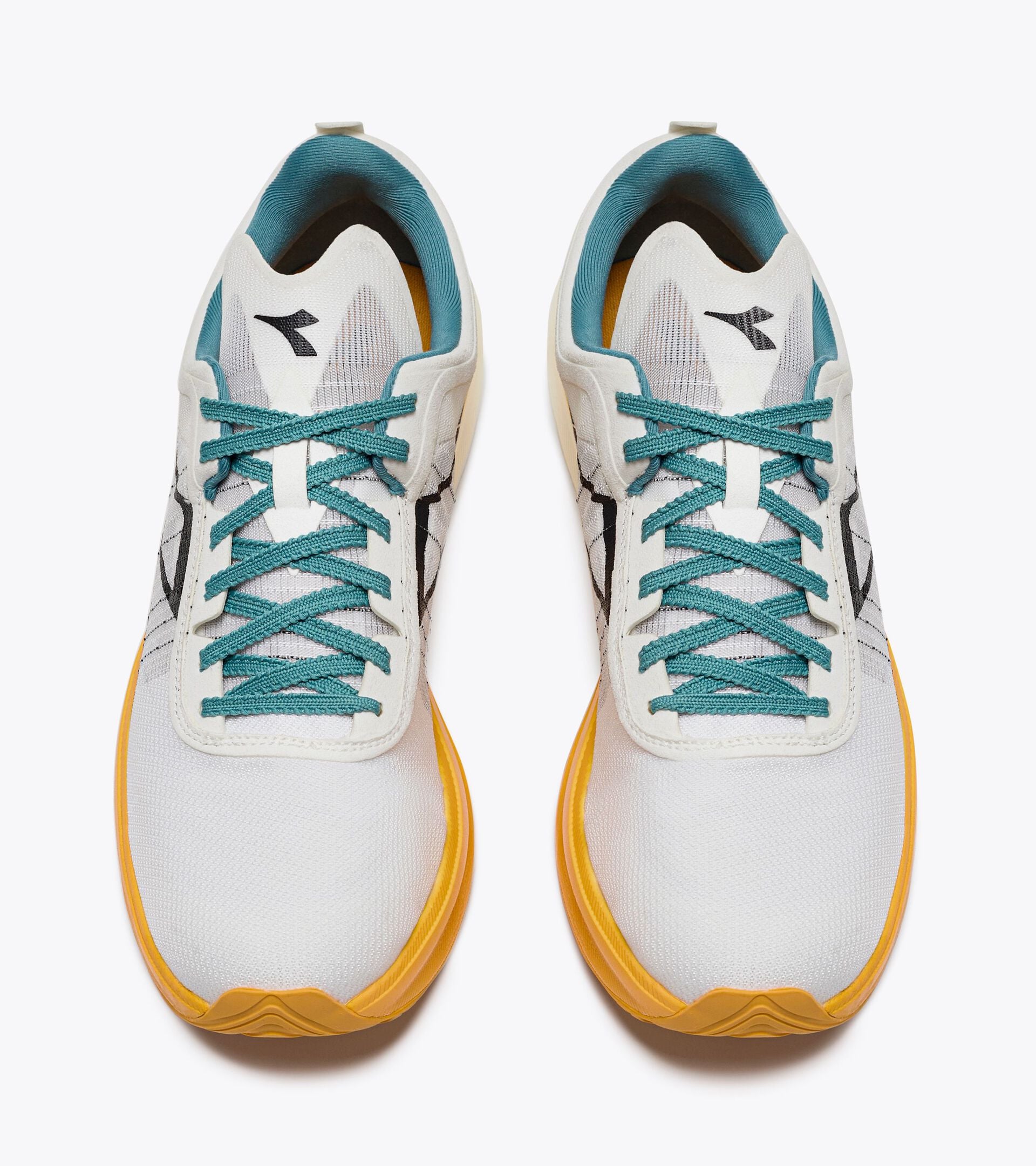Diadora Gara Carbon White/Black/Kumquat