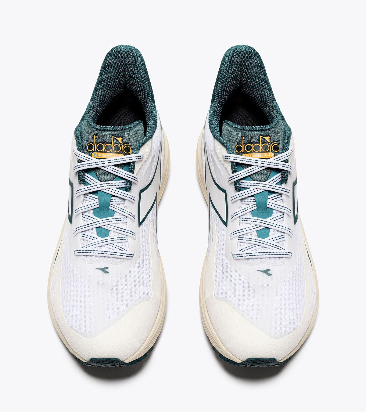 Diadora Mythos Blushield 9 Vortice Wht/Mediterranea/Whisper Wht