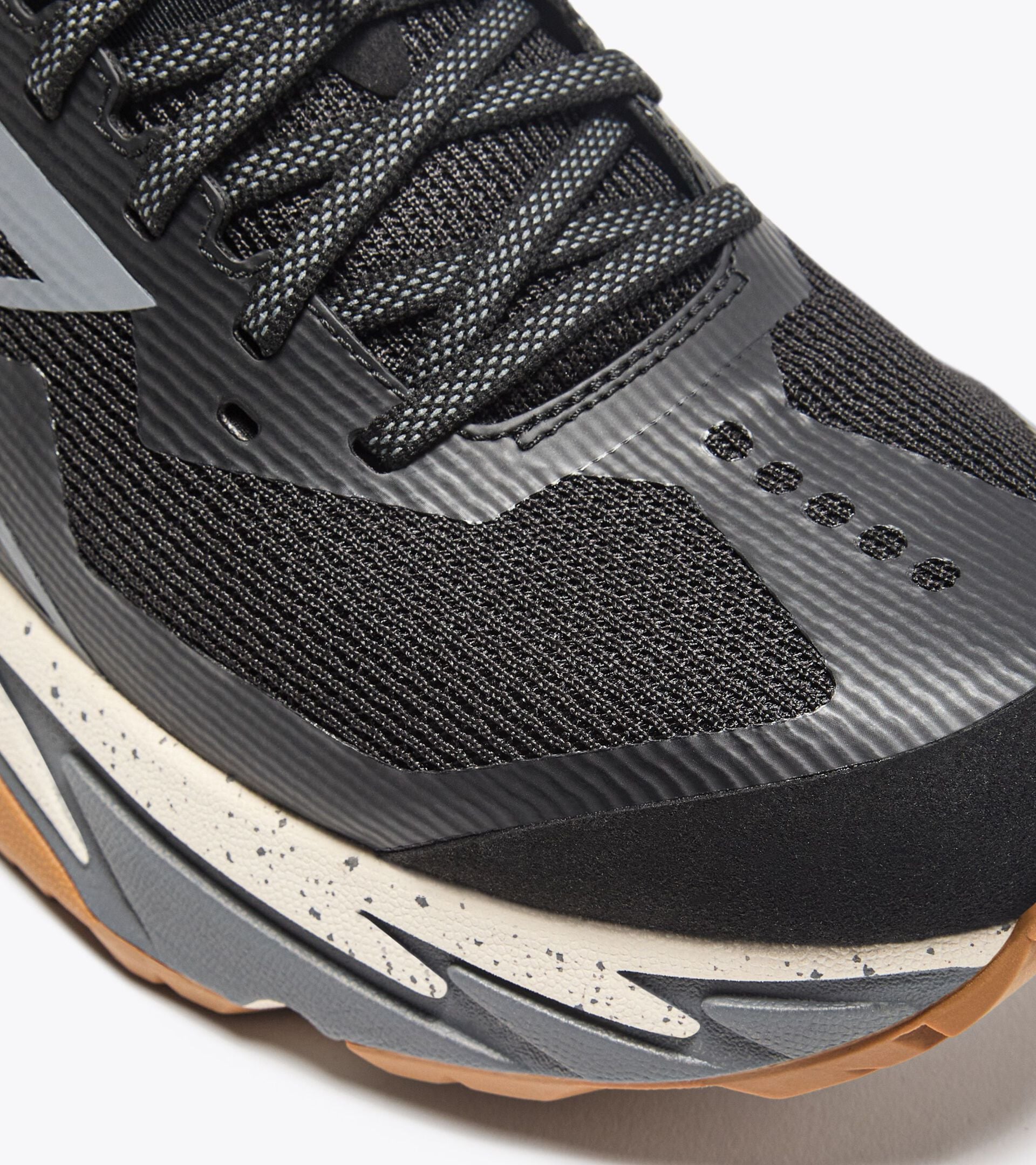 Diadora Sestriere-Xt 2 Black/Steel Gray/Whisper White