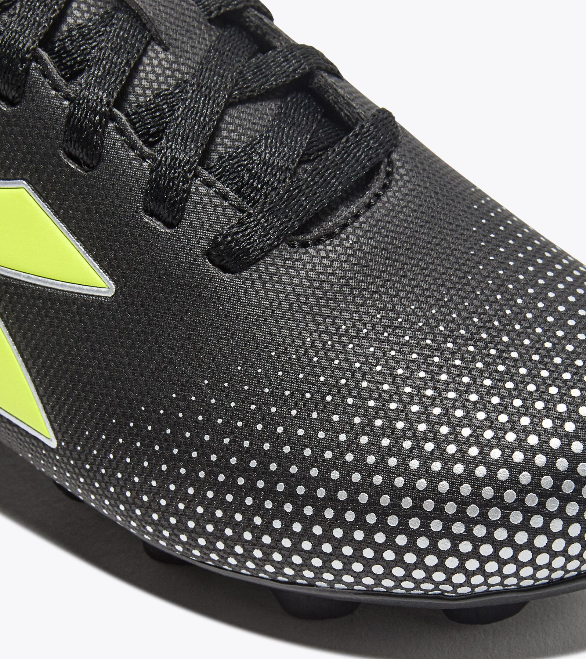 Diadora Pichichi 7 Md Jr Black/Yellow Fl Dd/Silver