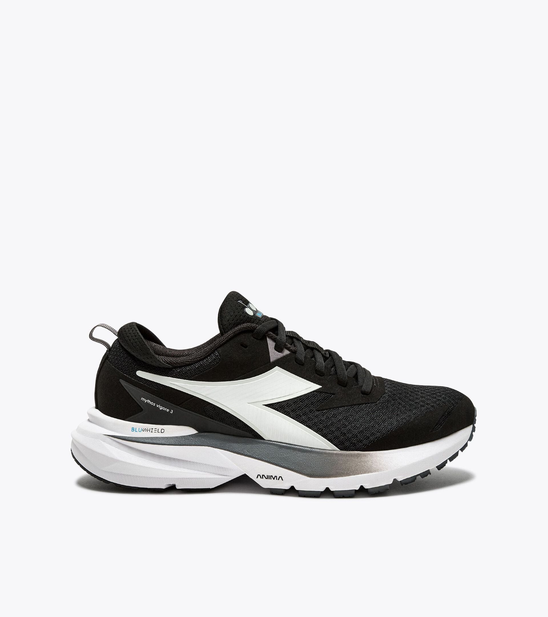 Diadora Mythos Blushield Vigore 3 Wide Black/White (C7406)