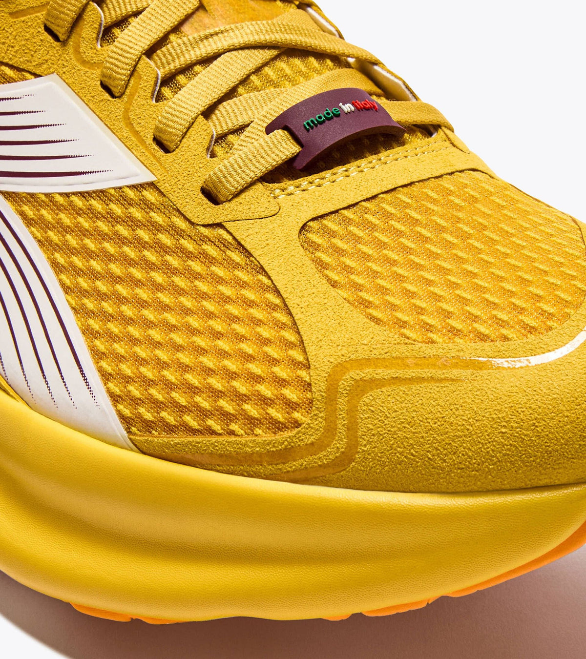 Diadora Atomo Star Spicy Mustard/White