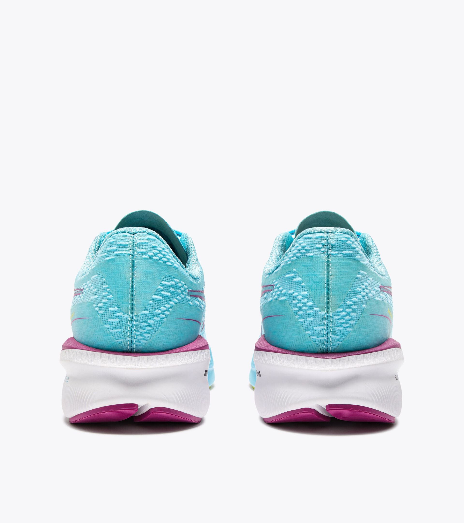 Diadora Mythos Blushield Volo 5 W Gulf Stream/Fuchsia Red