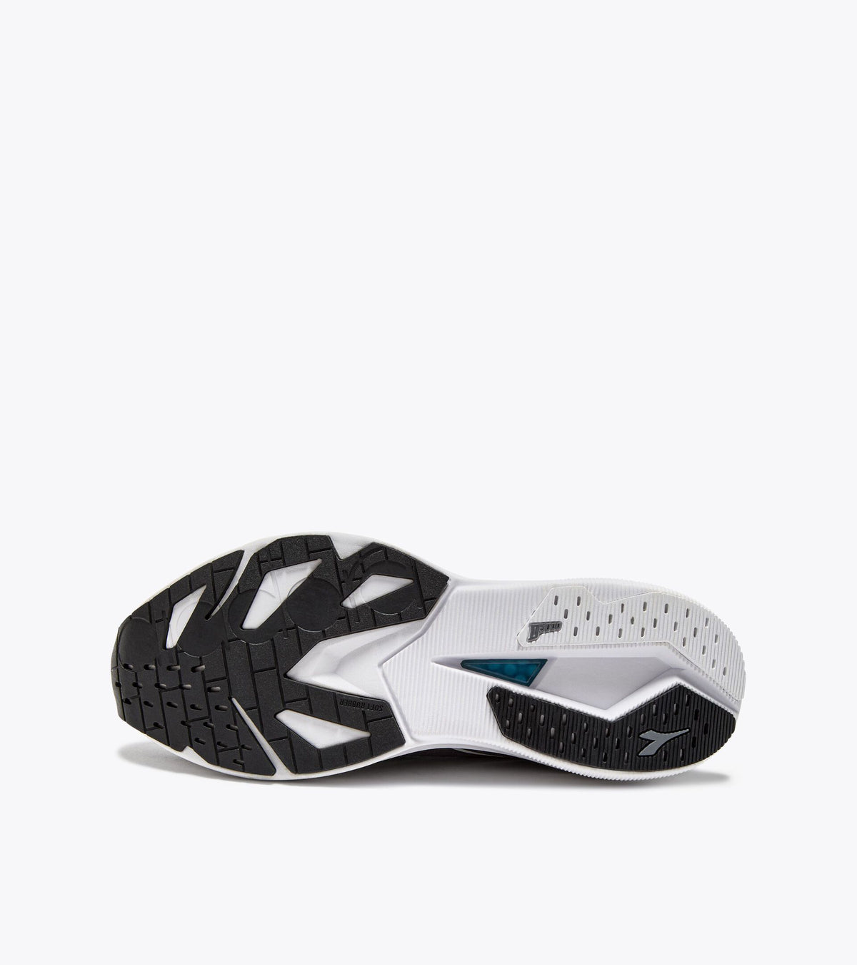 Diadora Mythos Blushield Volo 5 W Black/White (C7406)