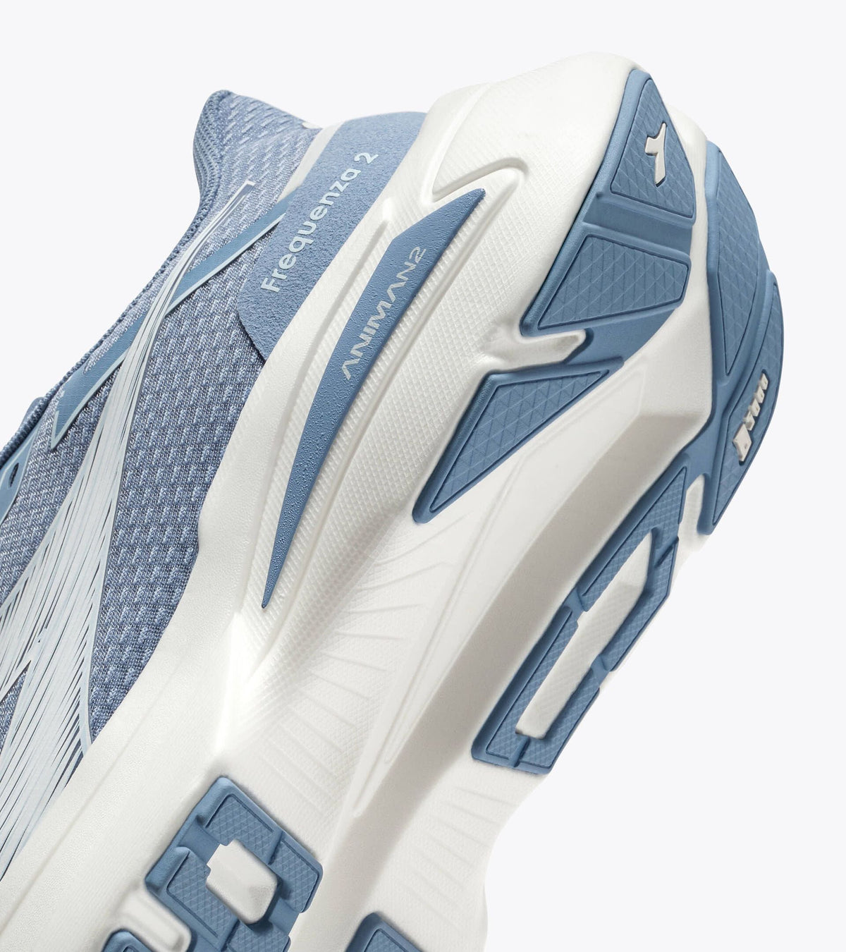 Diadora Frequenza 2 Endless Sky /White