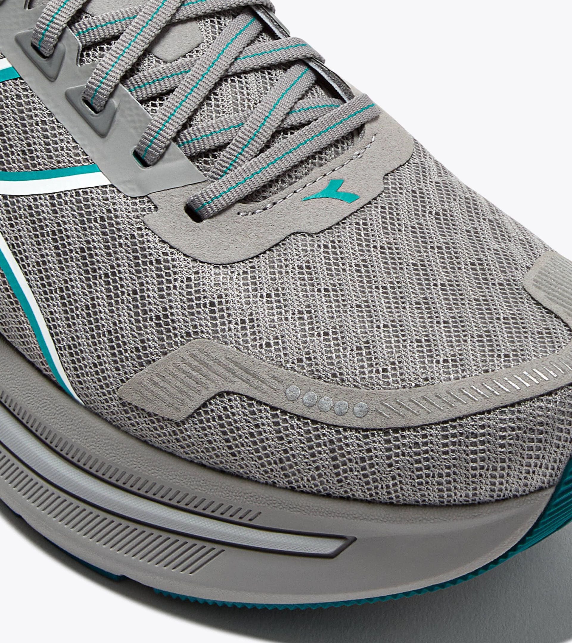 Diadora Cellula 2 Chiseled Stone /Steel Gray