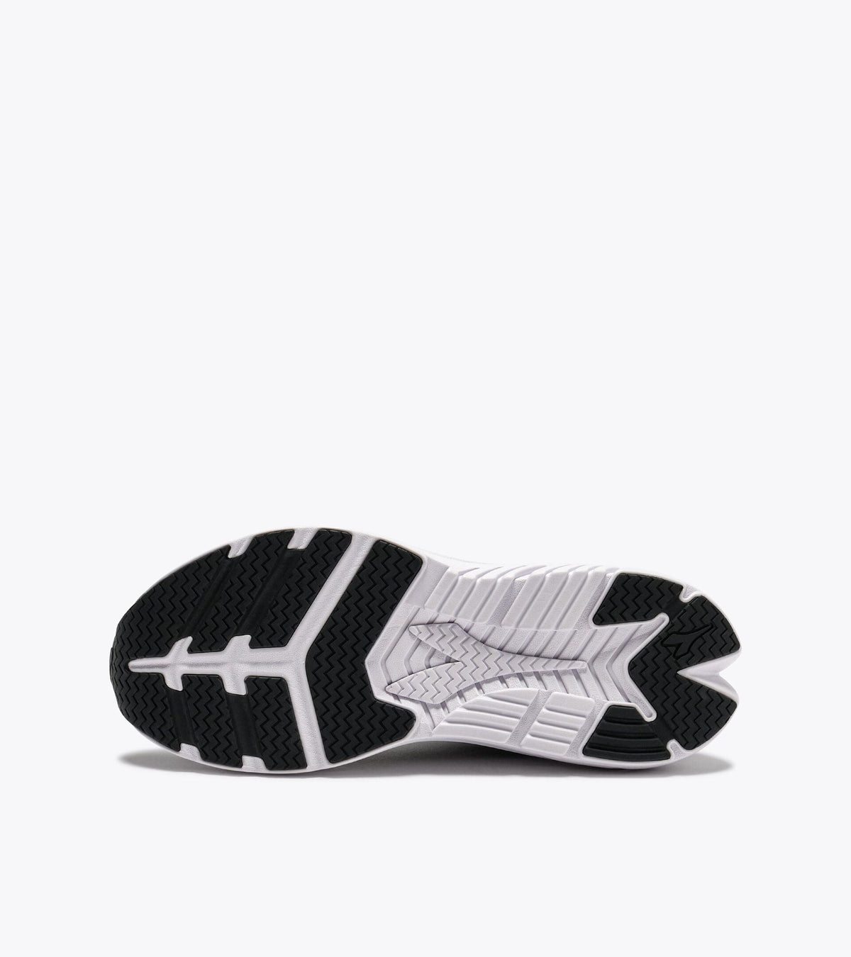 Diadora Passo 6 Black/White (C7406)