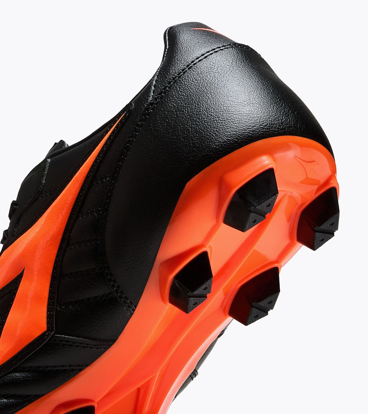 Diadora Brasil Club Fg Black/Red Fluo